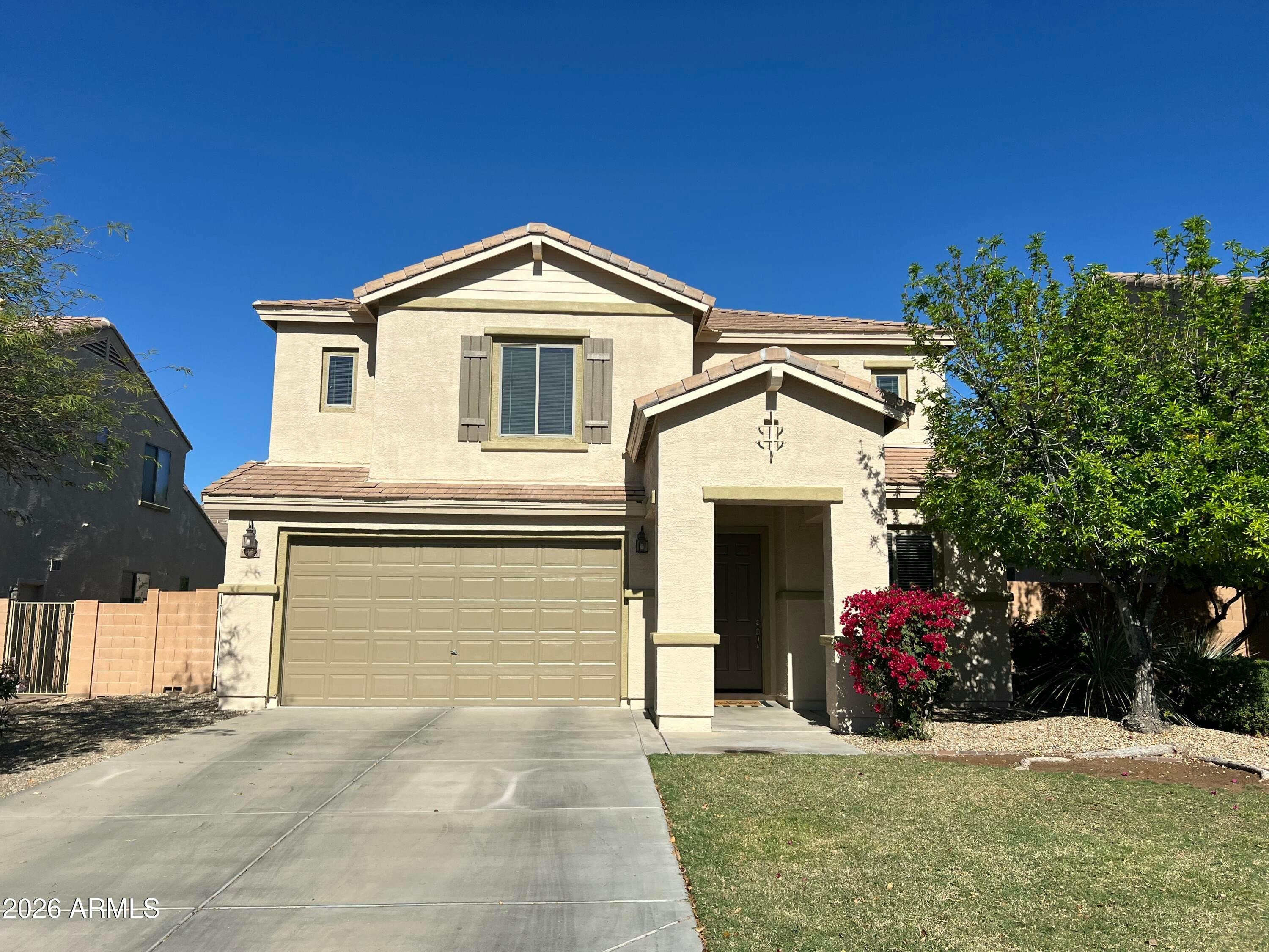 6734 W Blackstone Lane