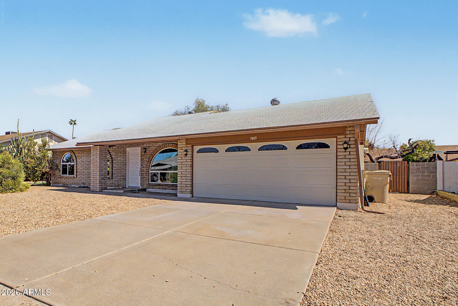 5409 W SELDON Lane