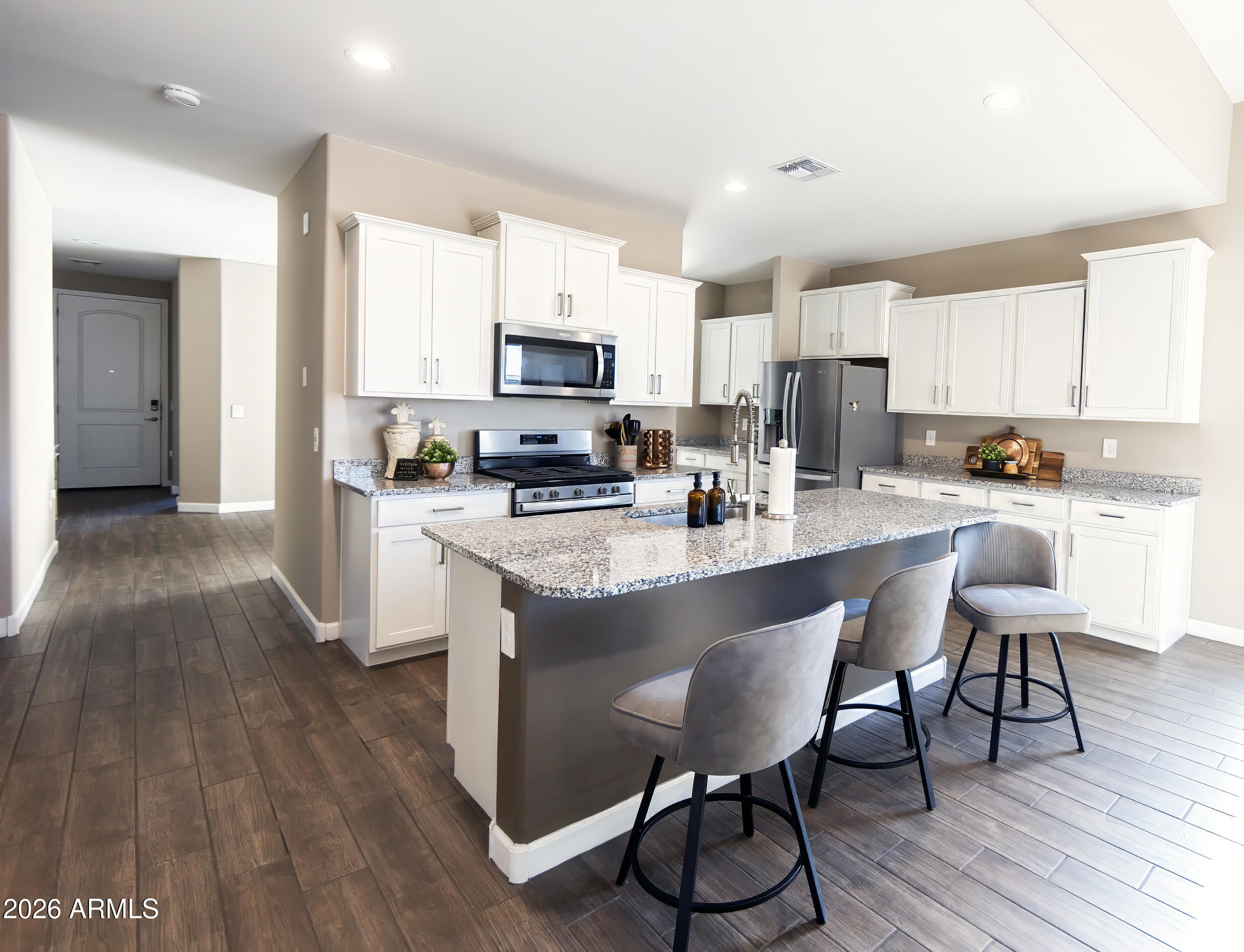 37830 W SANTA BARBARA Avenue