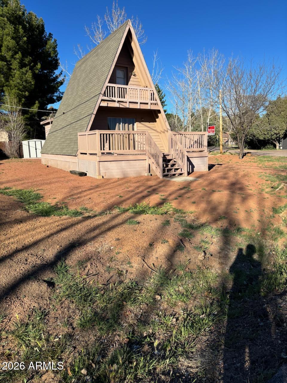 312 W ROUNDUP Road