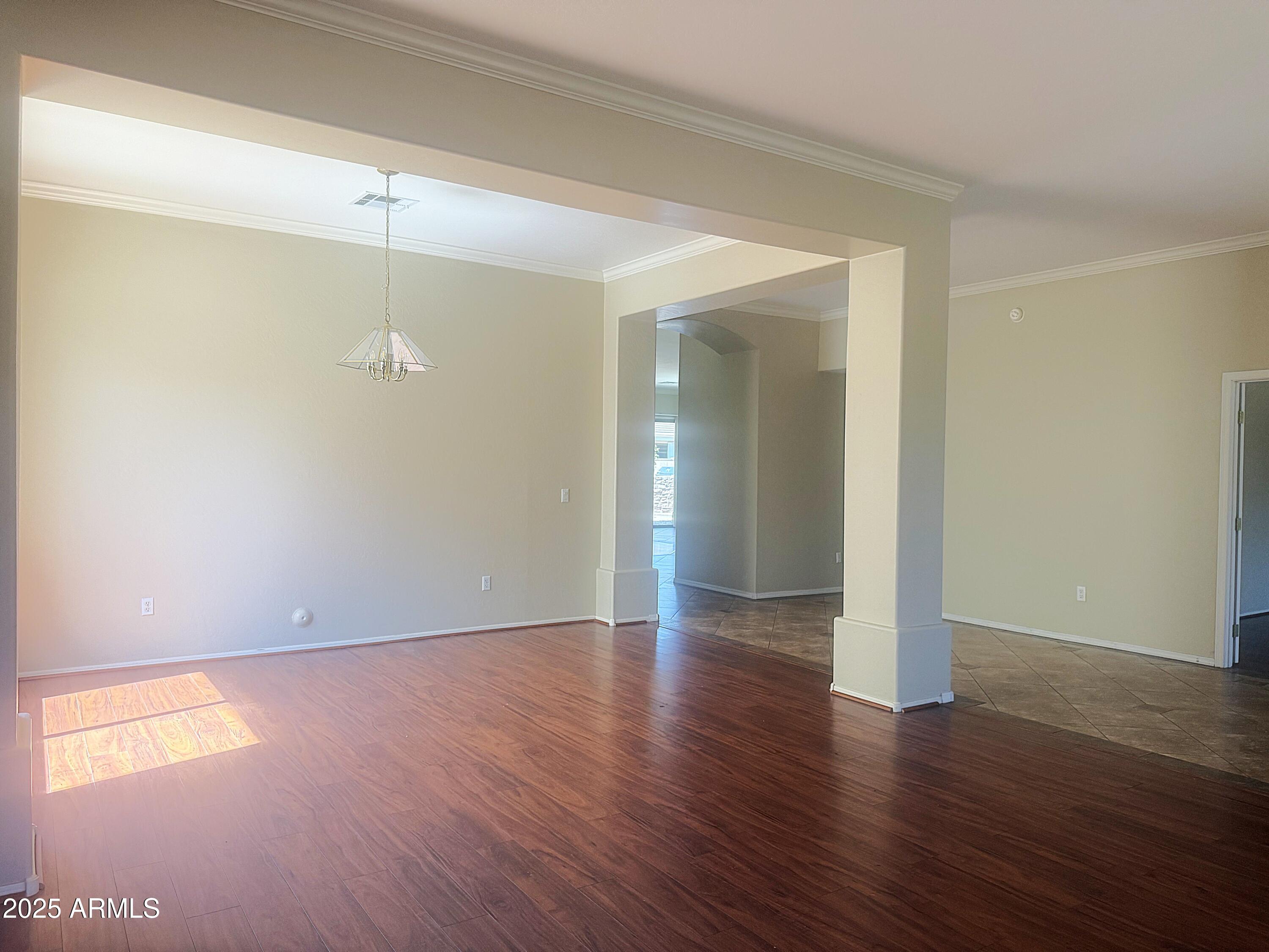 1390 E JASPER Drive