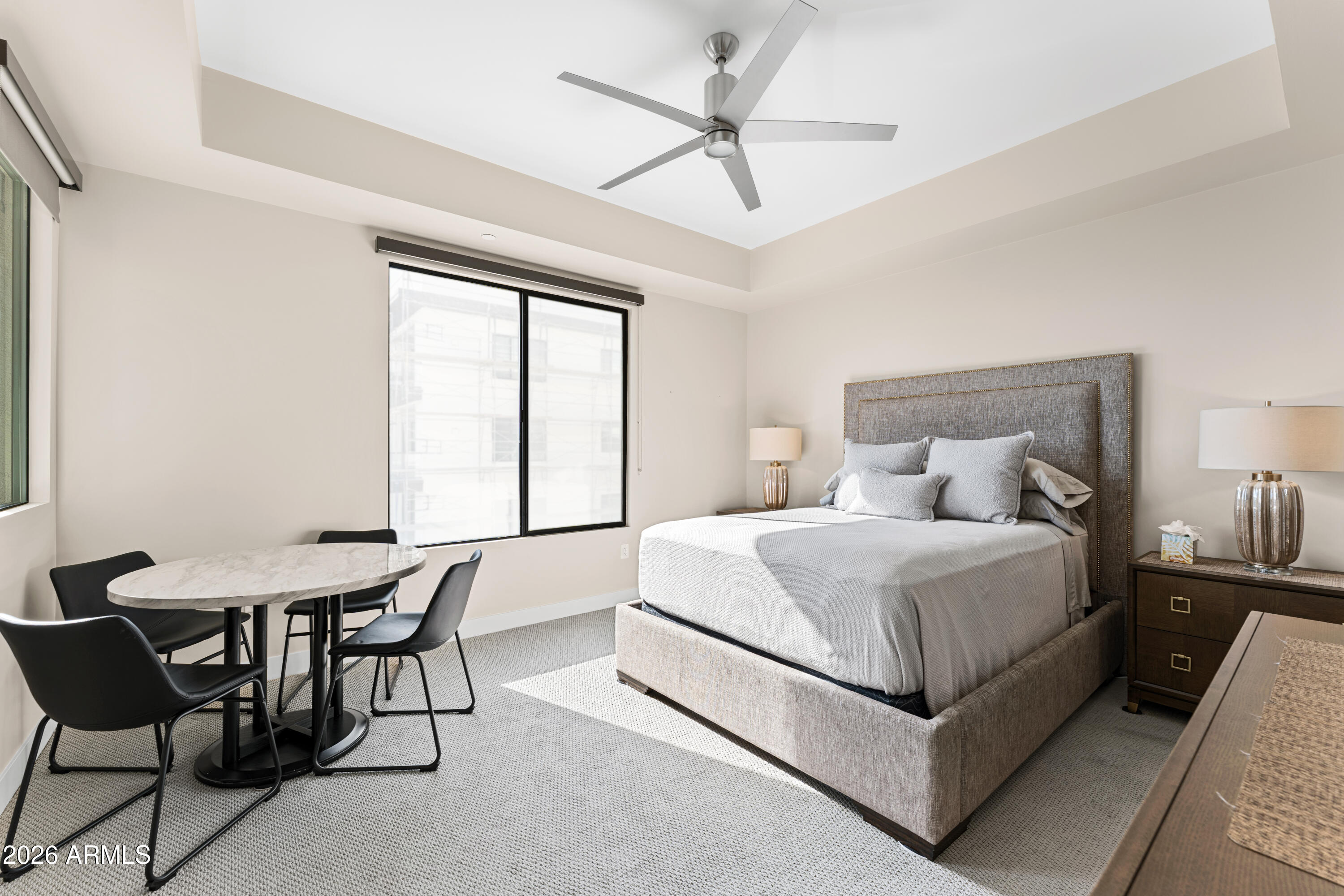 7300 E EARLL Drive 3023