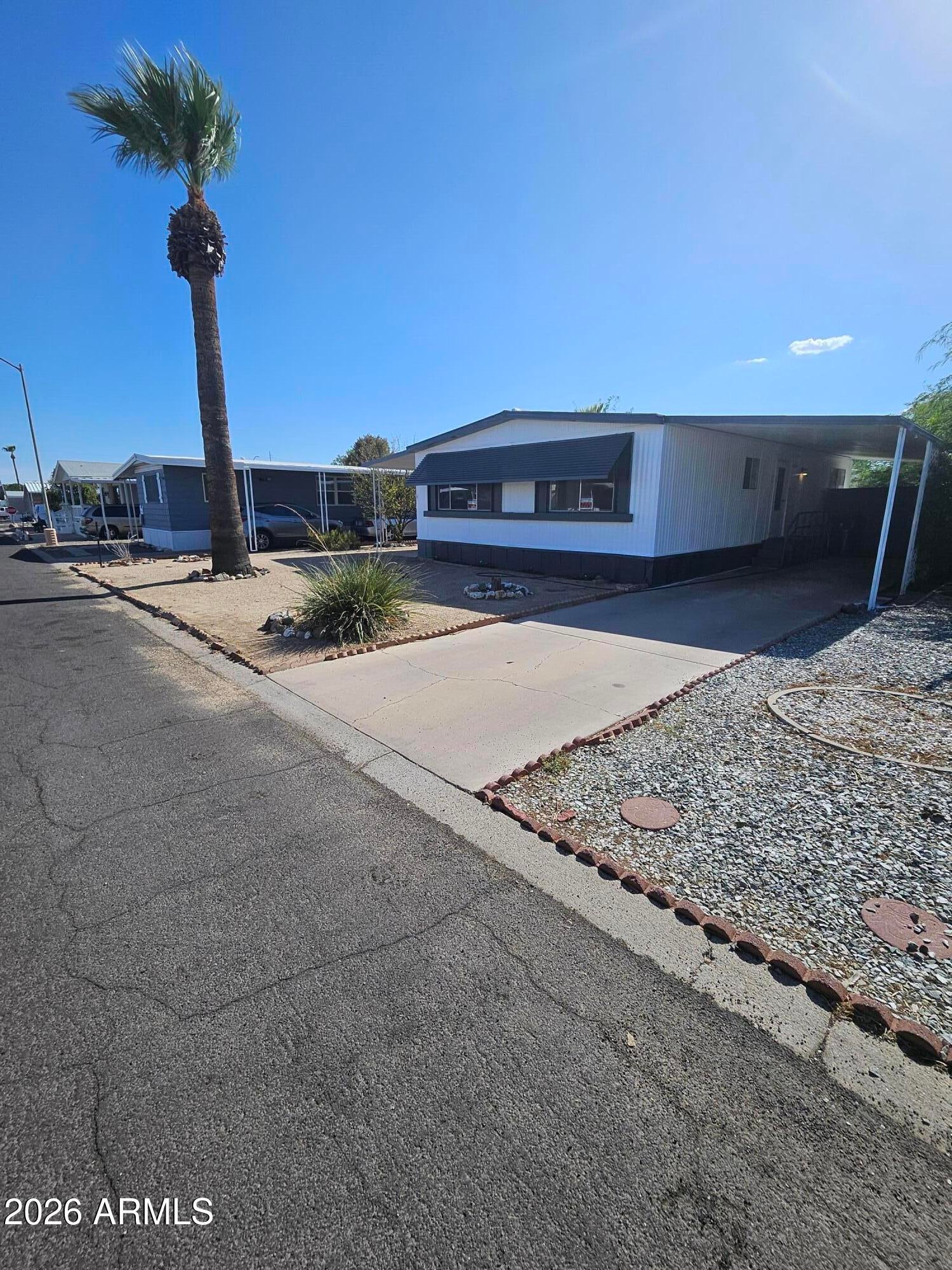 2650 W UNION HILLS Drive 328