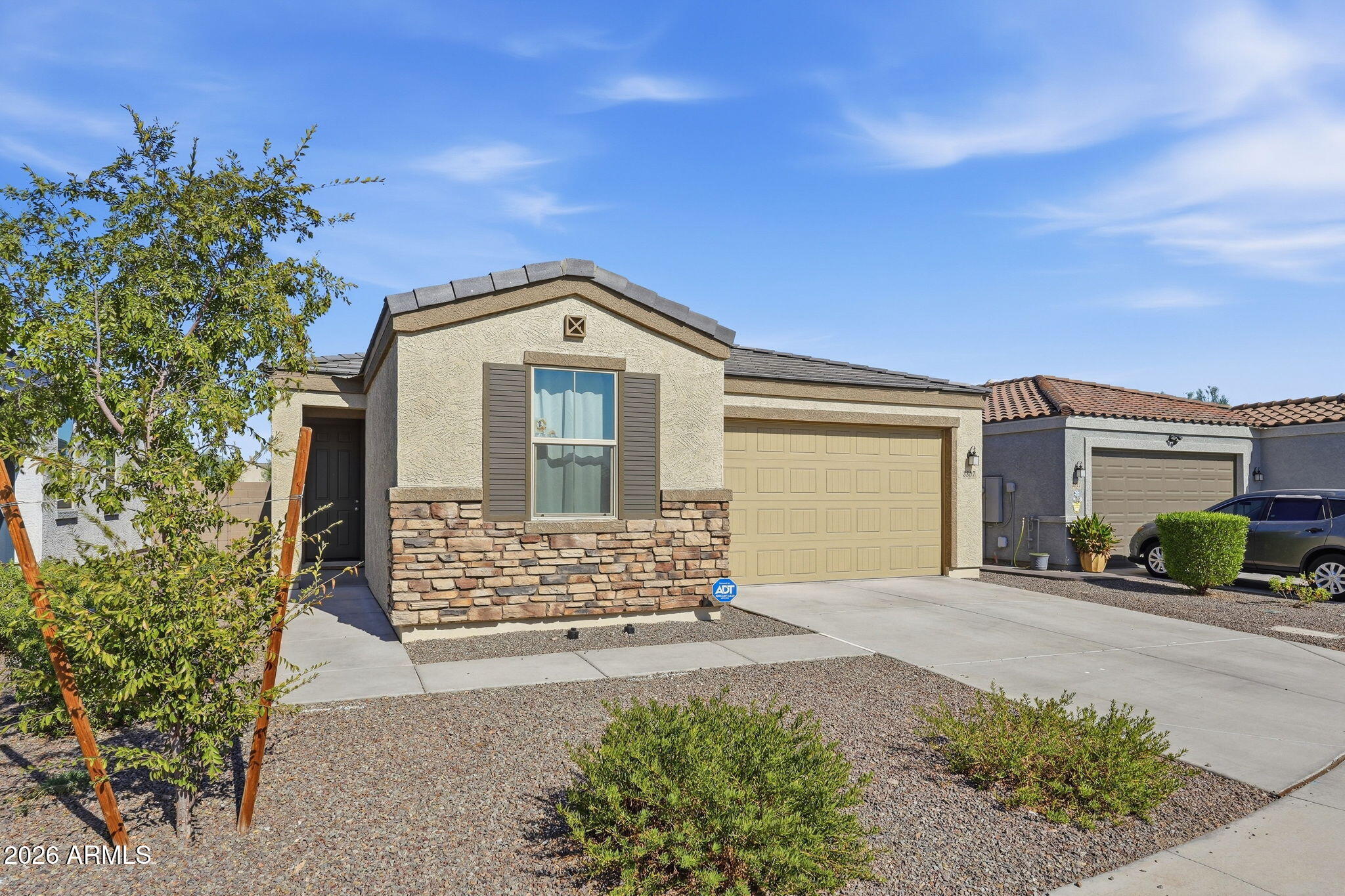 3807 S 83RD Drive