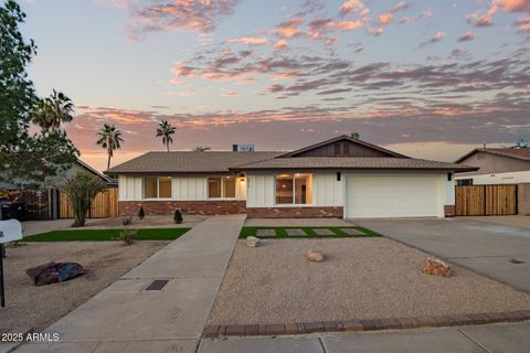 2910 W ANDERSON Drive Phoenix AZ 85053