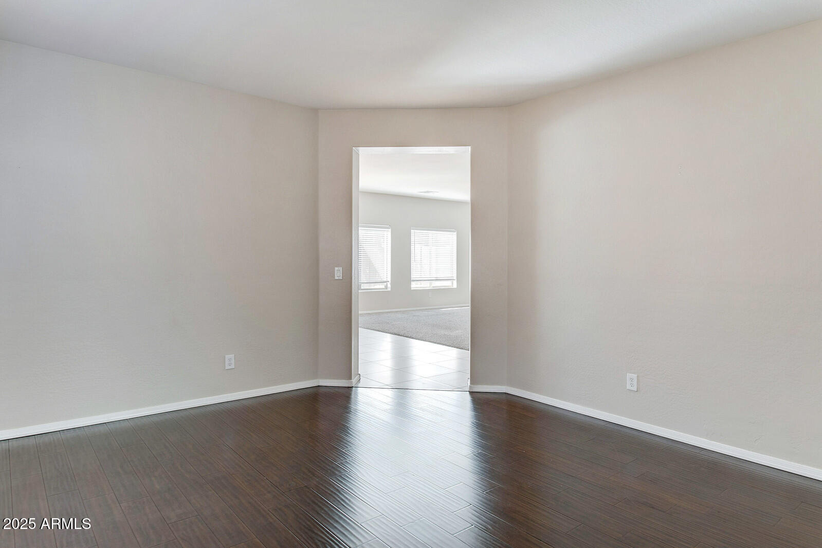 2343 W TALLGRASS Trail