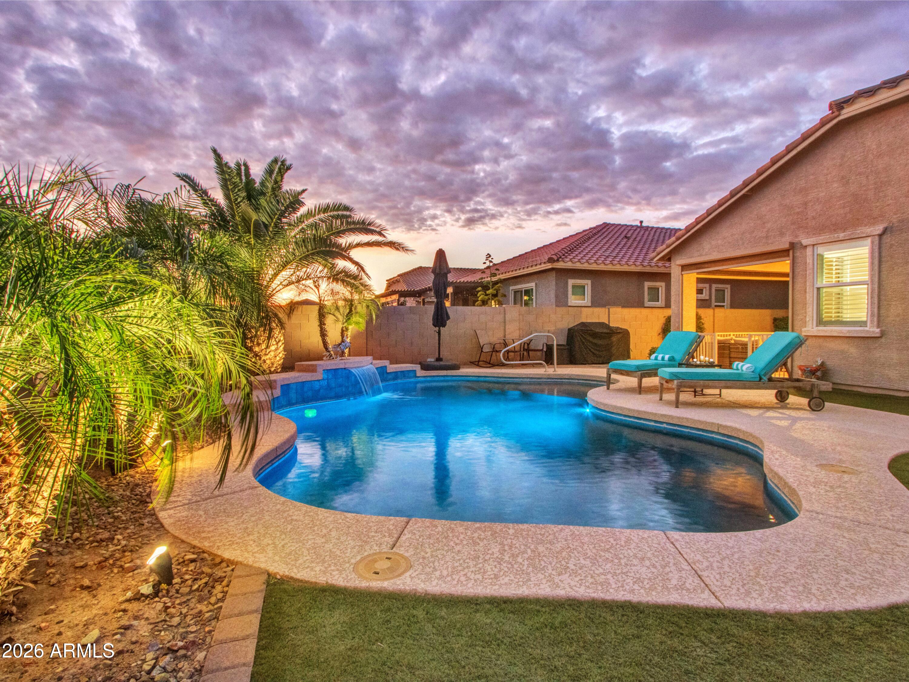 16385 W SOFT WIND Drive