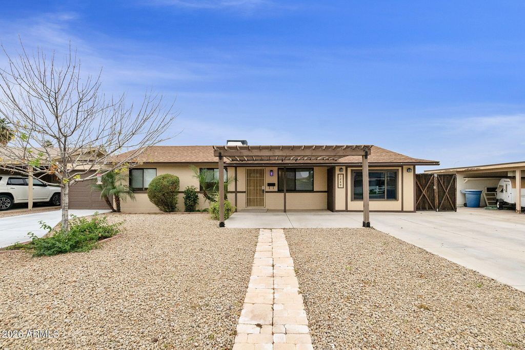 Photo of 1249 W Oakland Street, Chandler, AZ 85224 (MLS # 6965781)