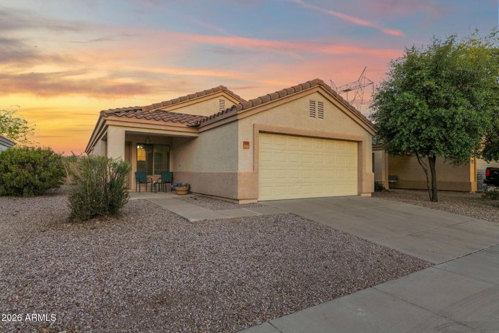 38-web-or-mls-13-web-or-mls-P1581630