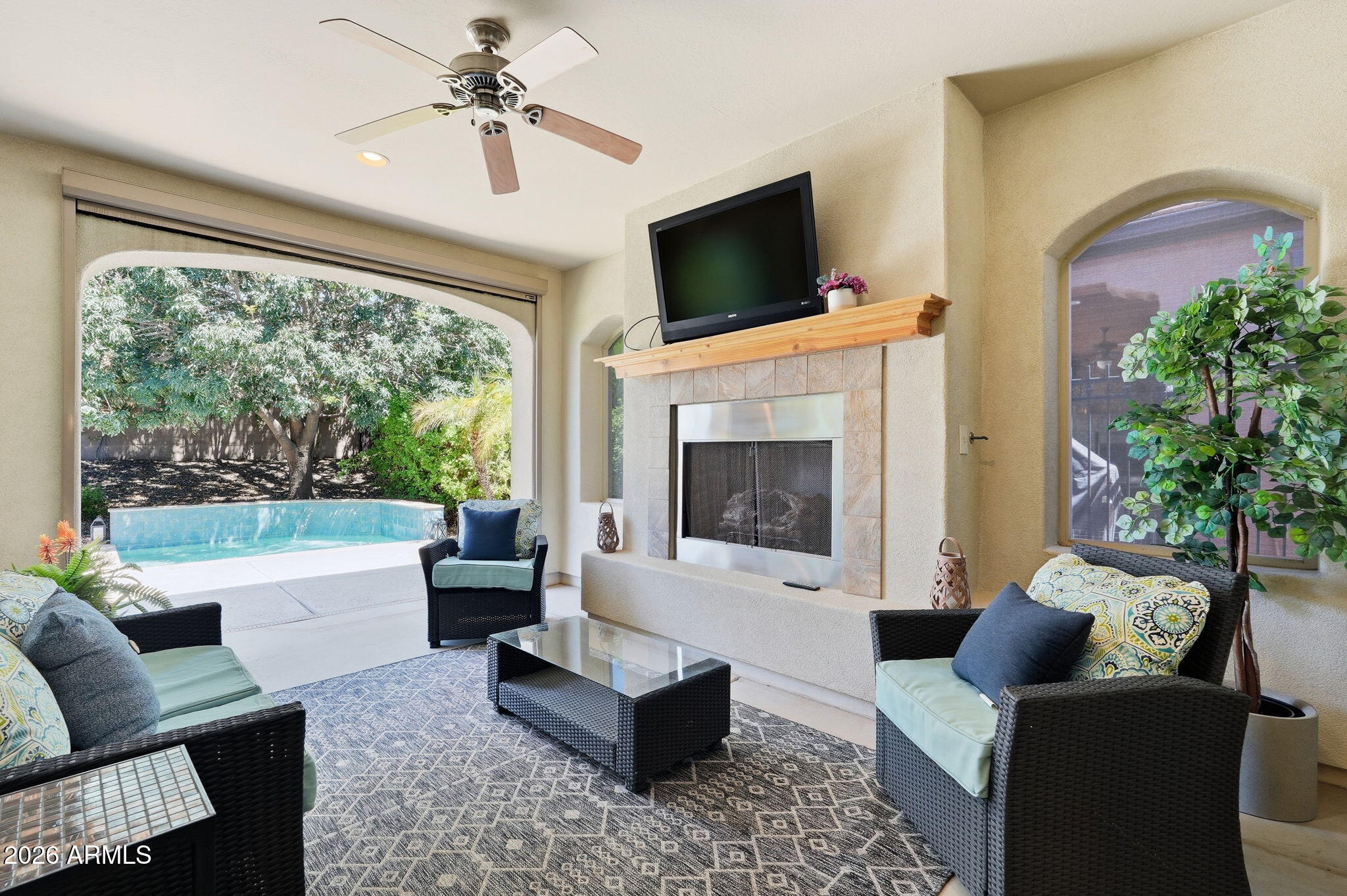 504 E VESPER Trail