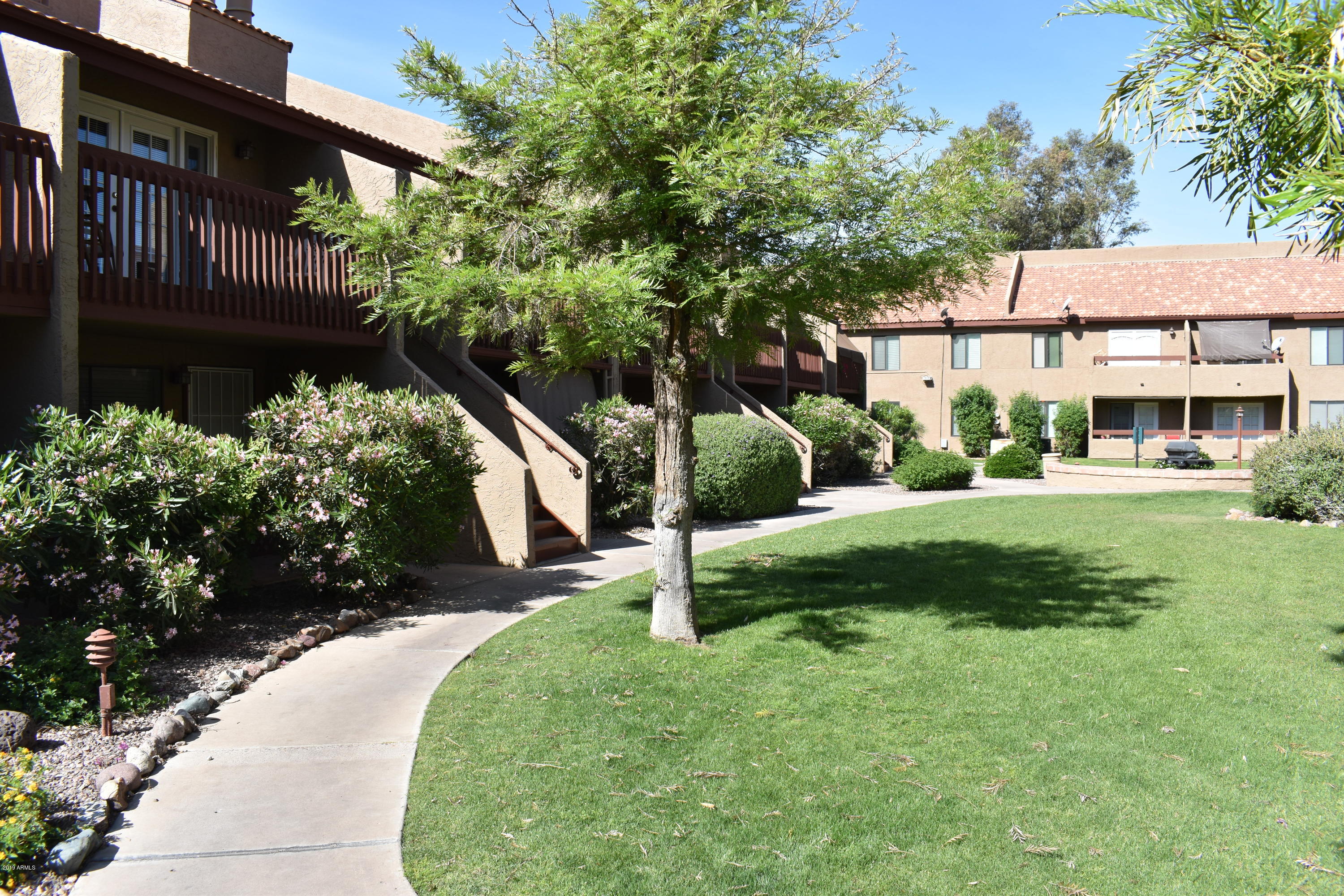 14203 N 19TH Avenue 1027