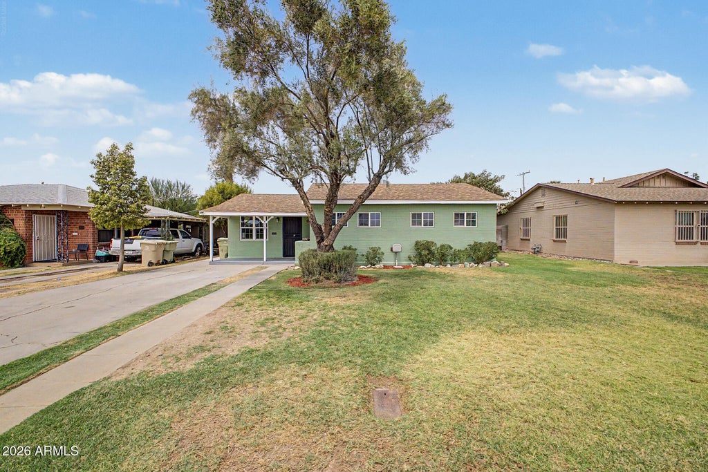 Photo of 5712 W Orangewood Avenue, Glendale, AZ 85301 (MLS # 7054748)