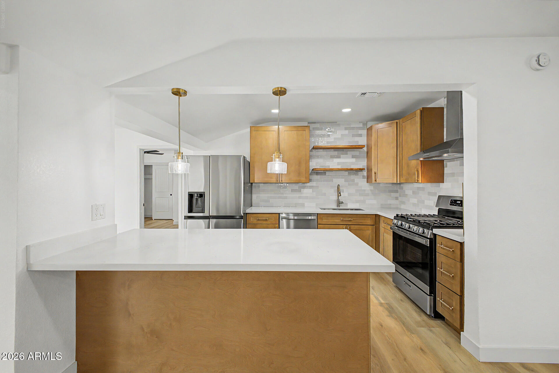 Photo 1 of 42 — 5712 W ORANGEWOOD Avenue, Glendale, AZ 85301