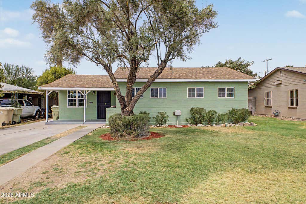 Photo of 5712 W Orangewood Avenue, Glendale, AZ 85301 (MLS # 7054748)