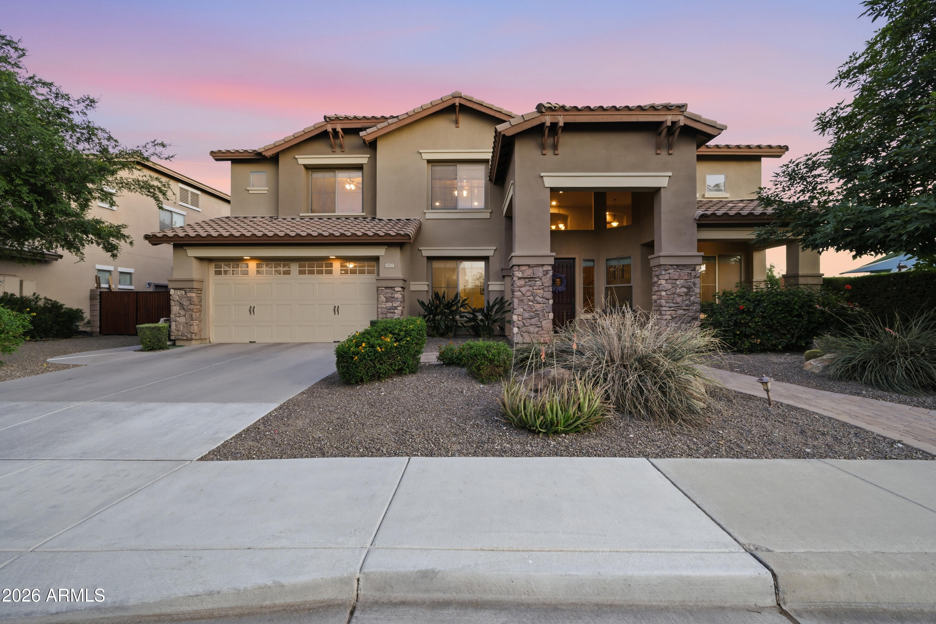 1377 E GLACIER Place