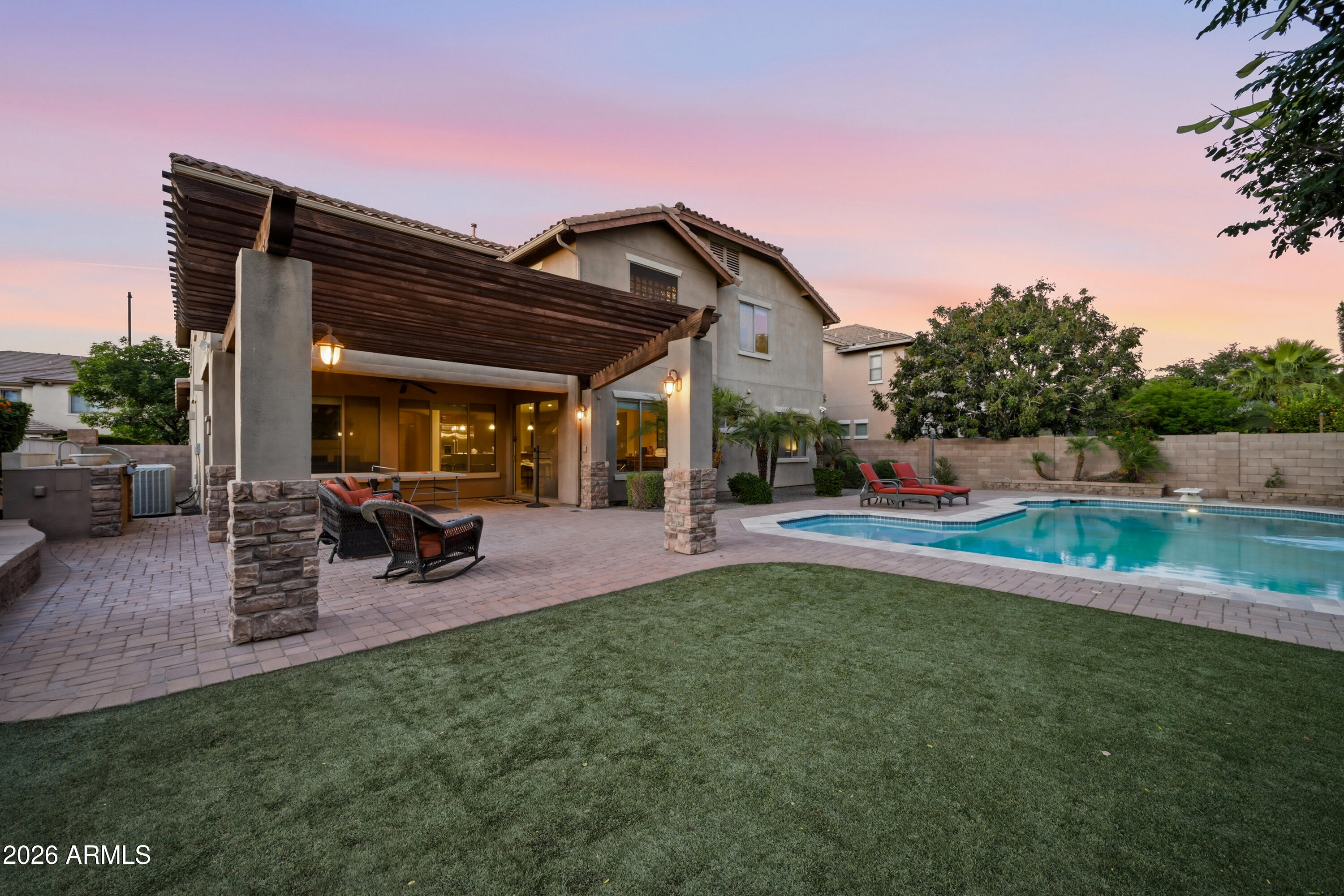 GENEVA ESTATES - Residential