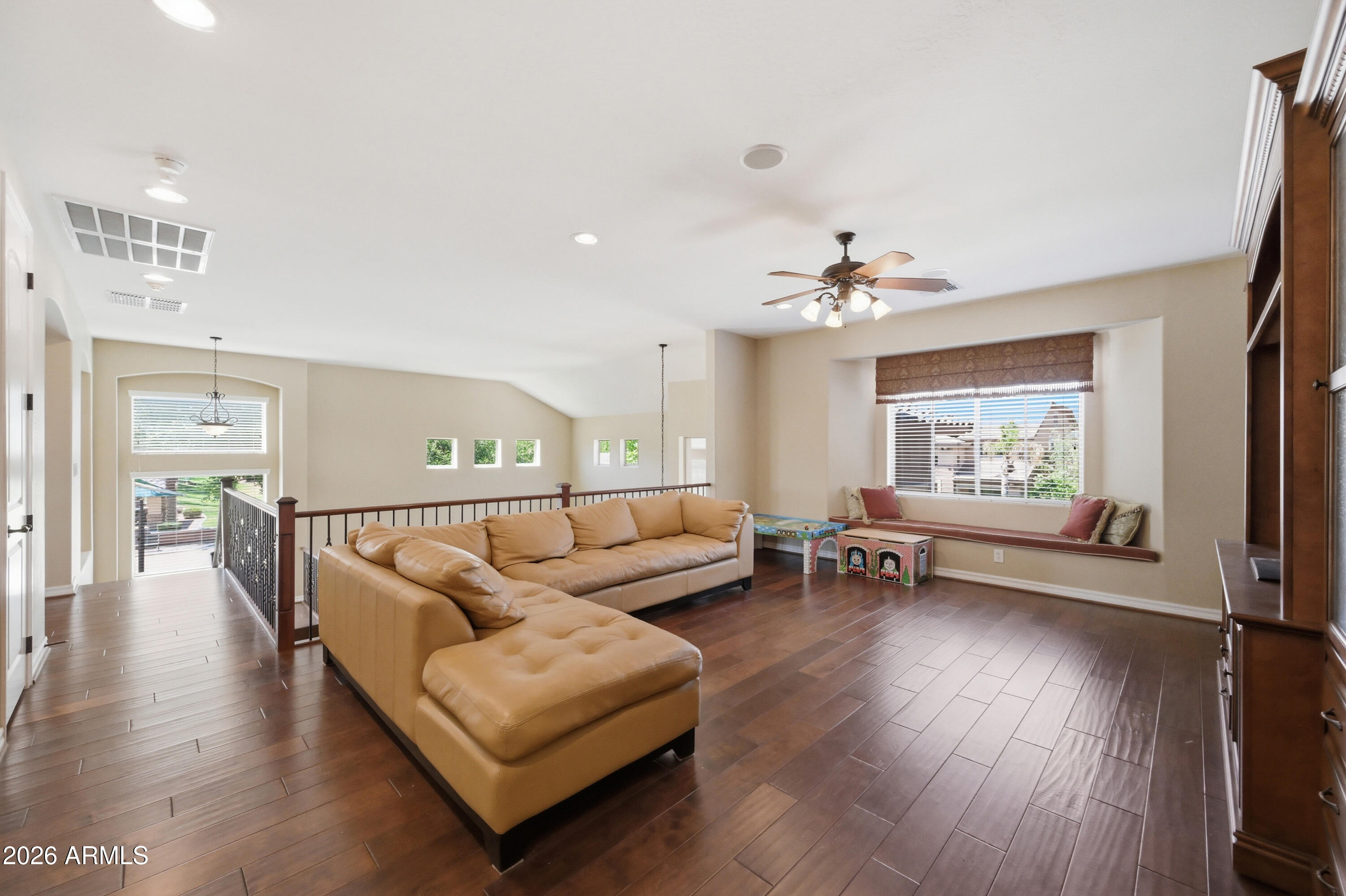 GENEVA ESTATES - Residential