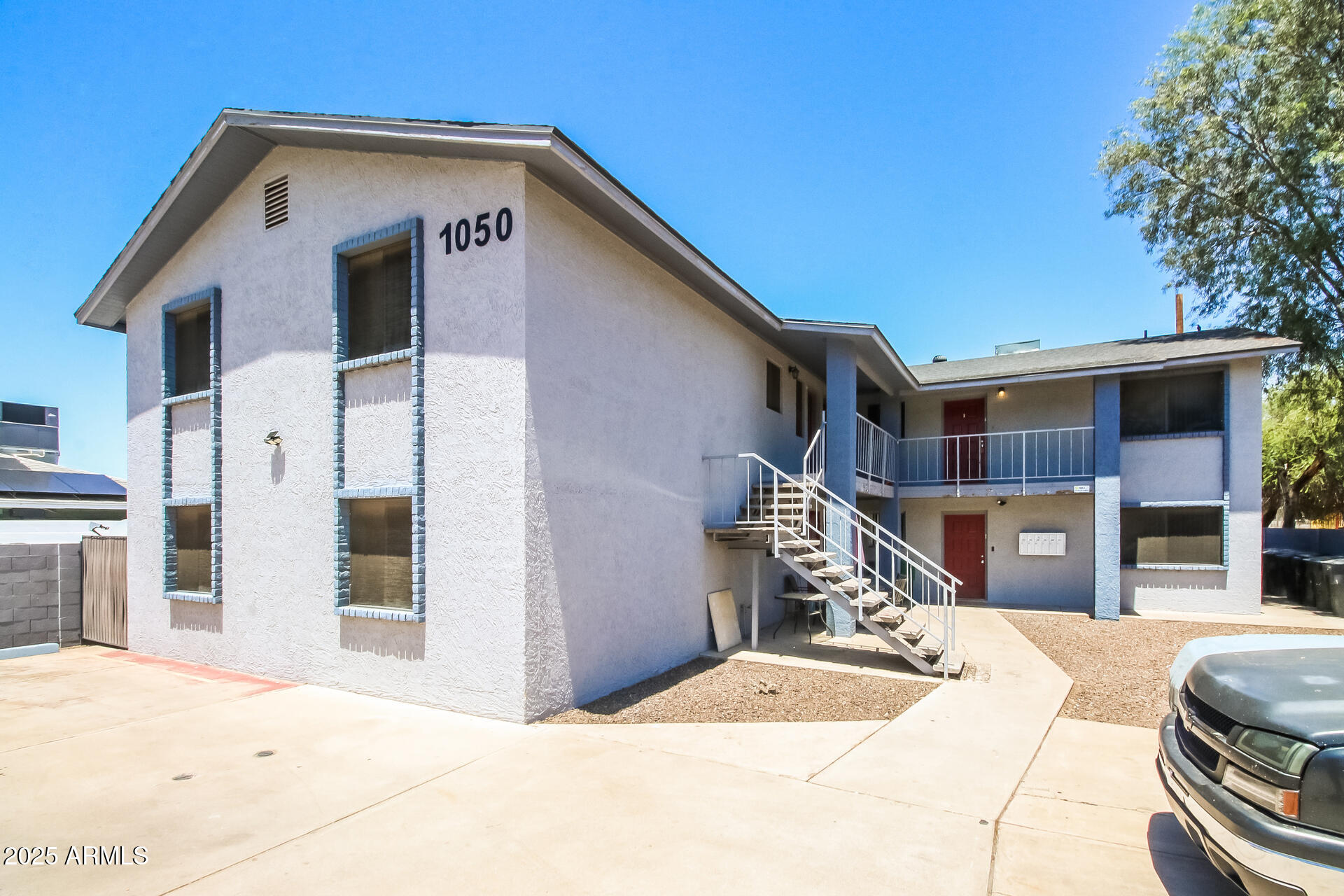 1050 W UNIVERSITY Drive 201