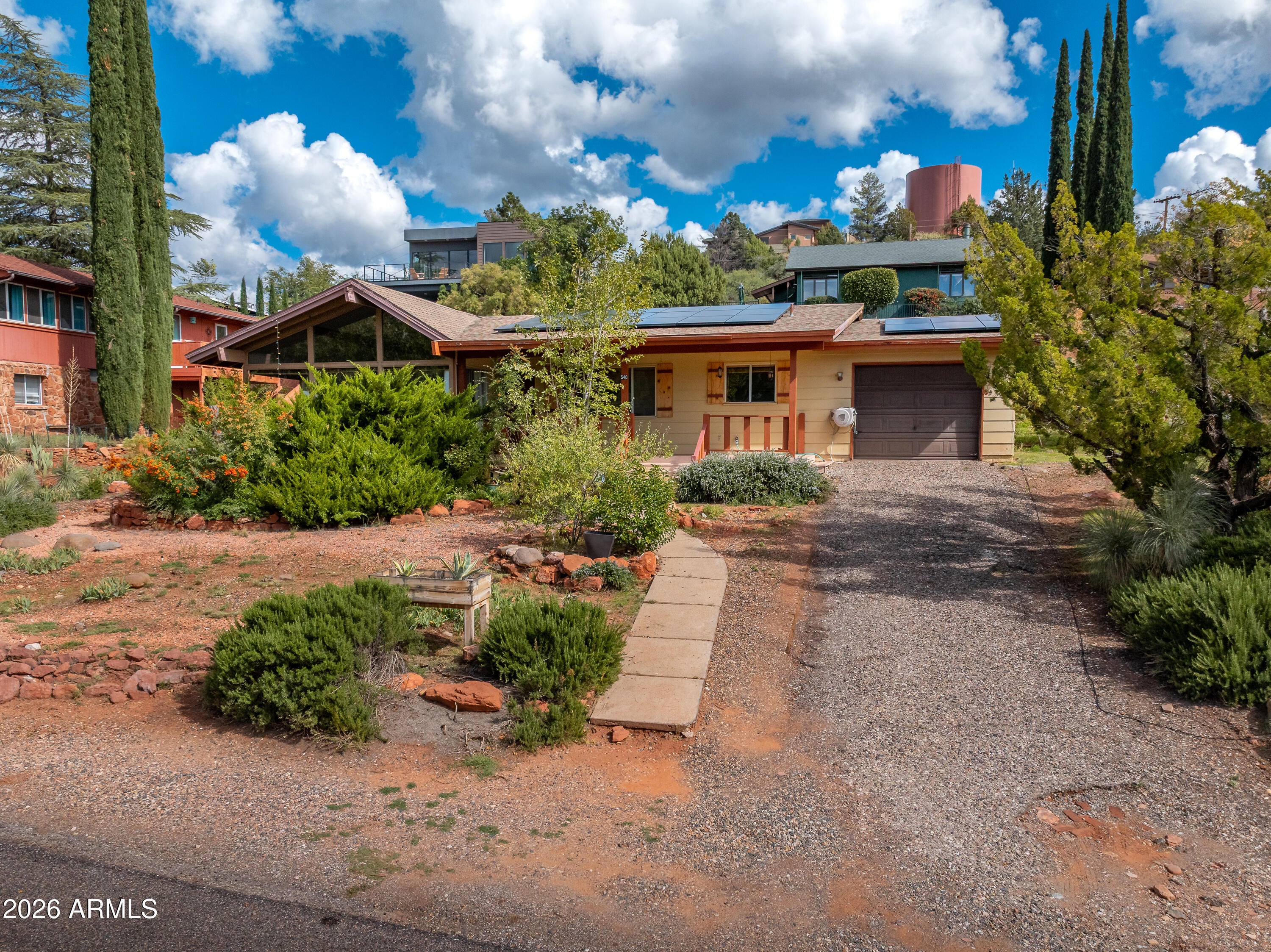 540 SUNSET Lane