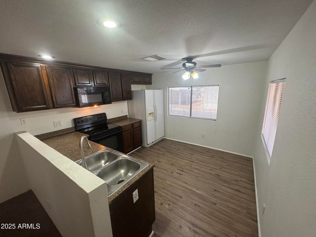Photo of 5601 W Missouri Avenue #66, Glendale, AZ 85301 (MLS # 6955470)
