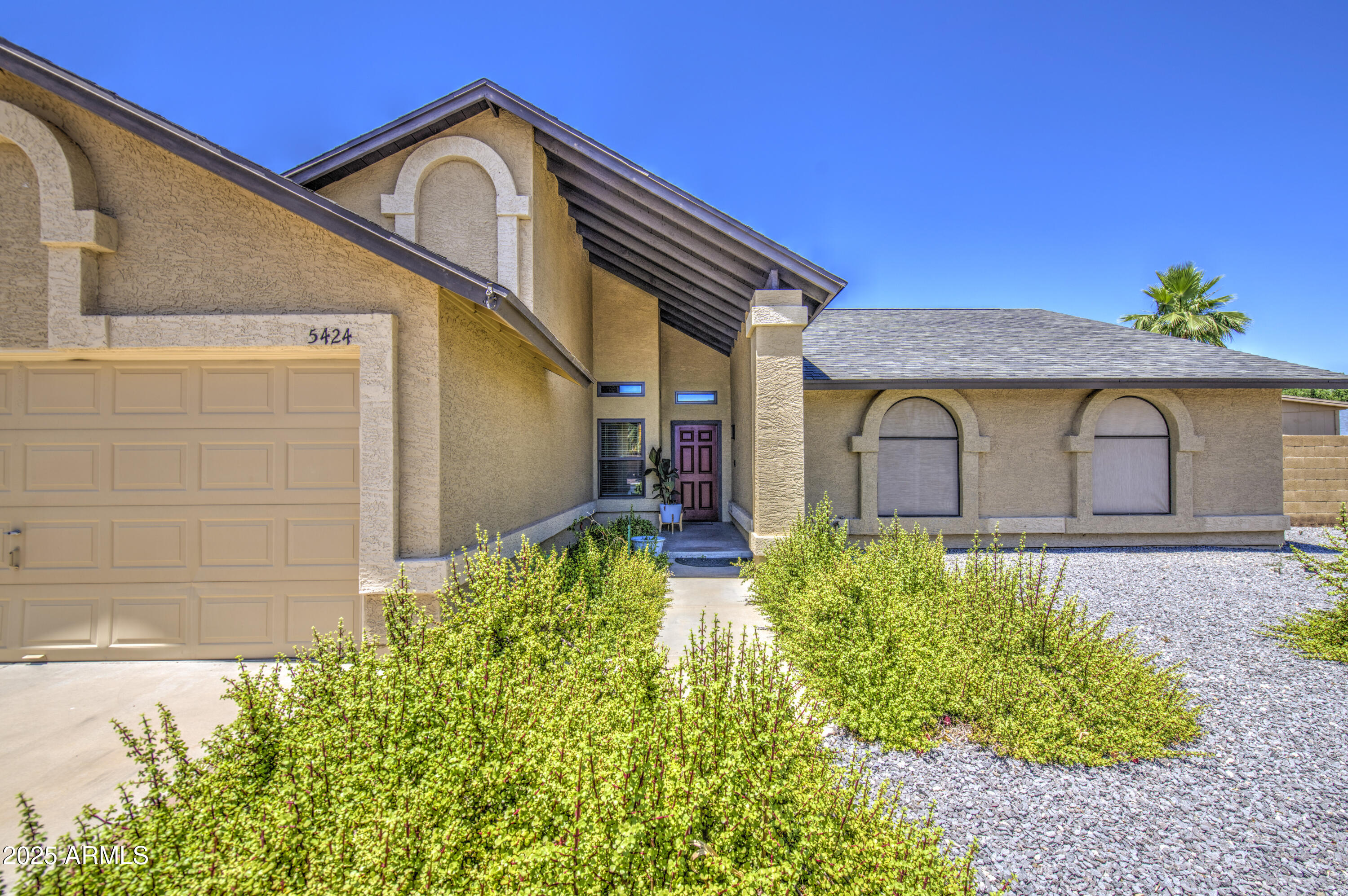 Homes 3 5424 E FLORIAN Avenue