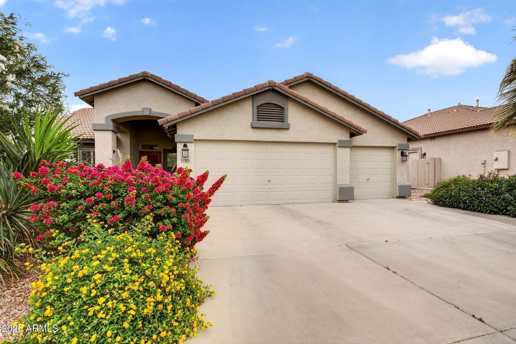 Photo of 13825 W Montebello Avenue, Litchfield Park, AZ 85340 (MLS # 7015890)