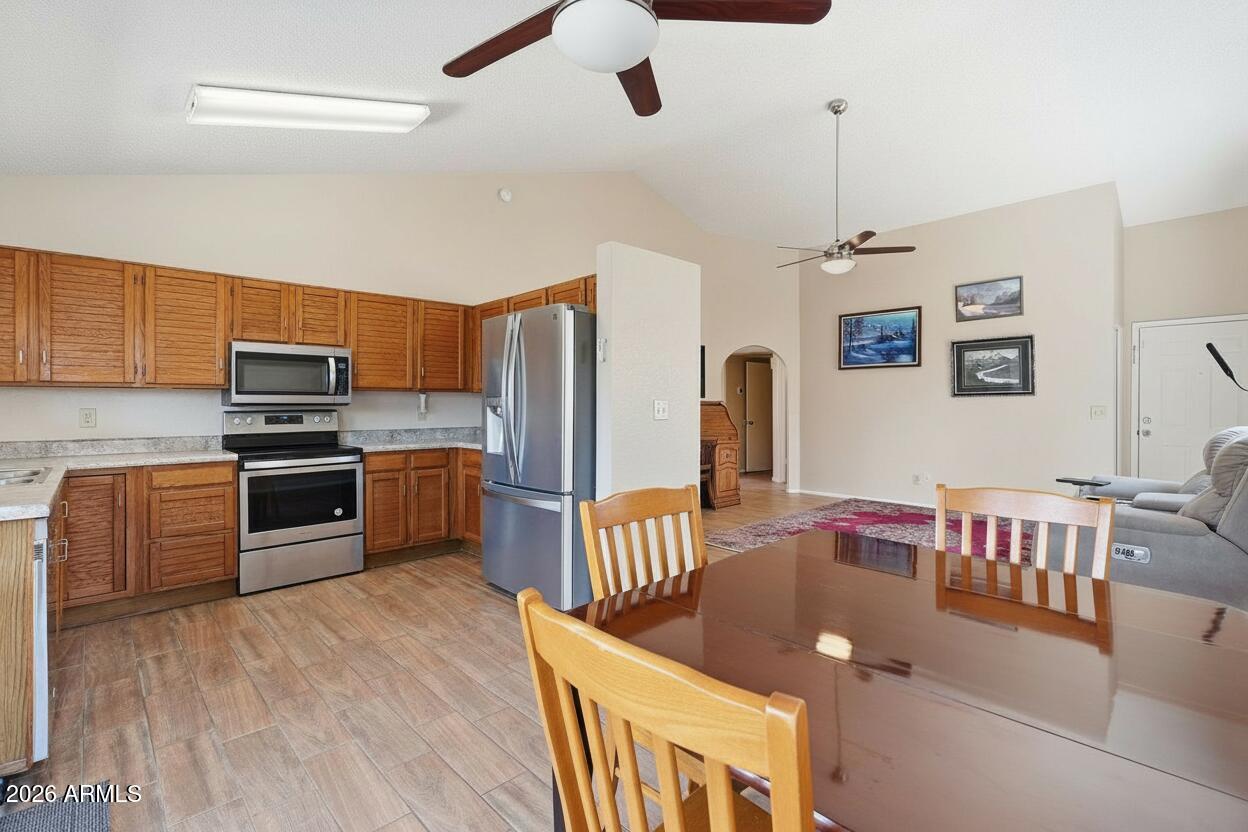 1111 N 64TH Street 43