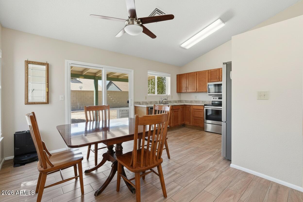 1111 N 64TH Street 43