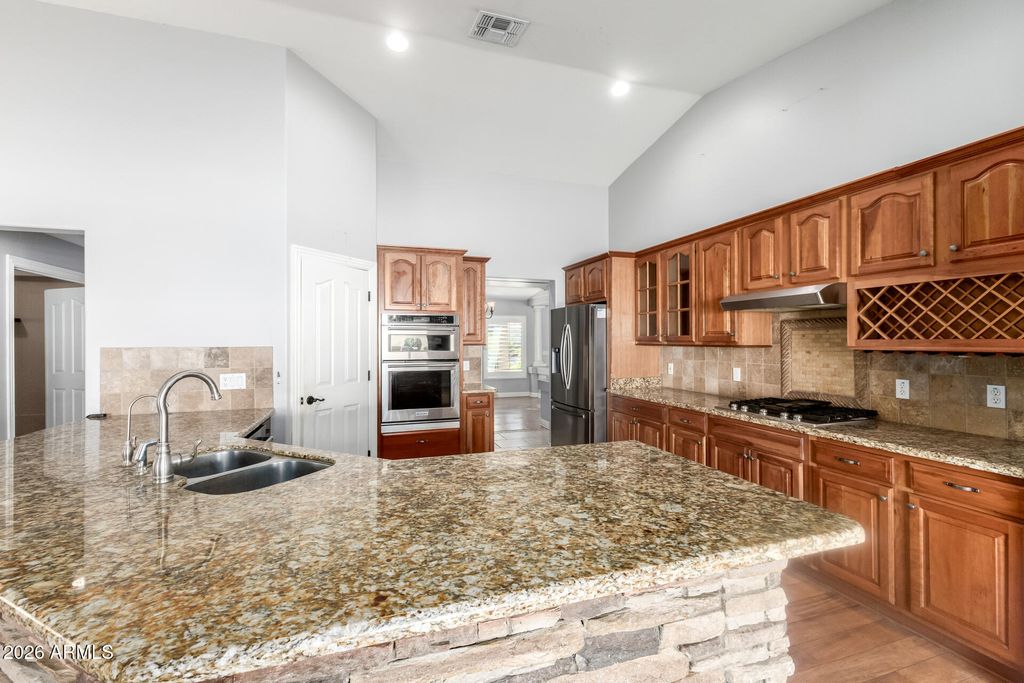 Photo of 13616 W Reade Avenue, Litchfield Park, AZ 85340 (MLS # 6979871)