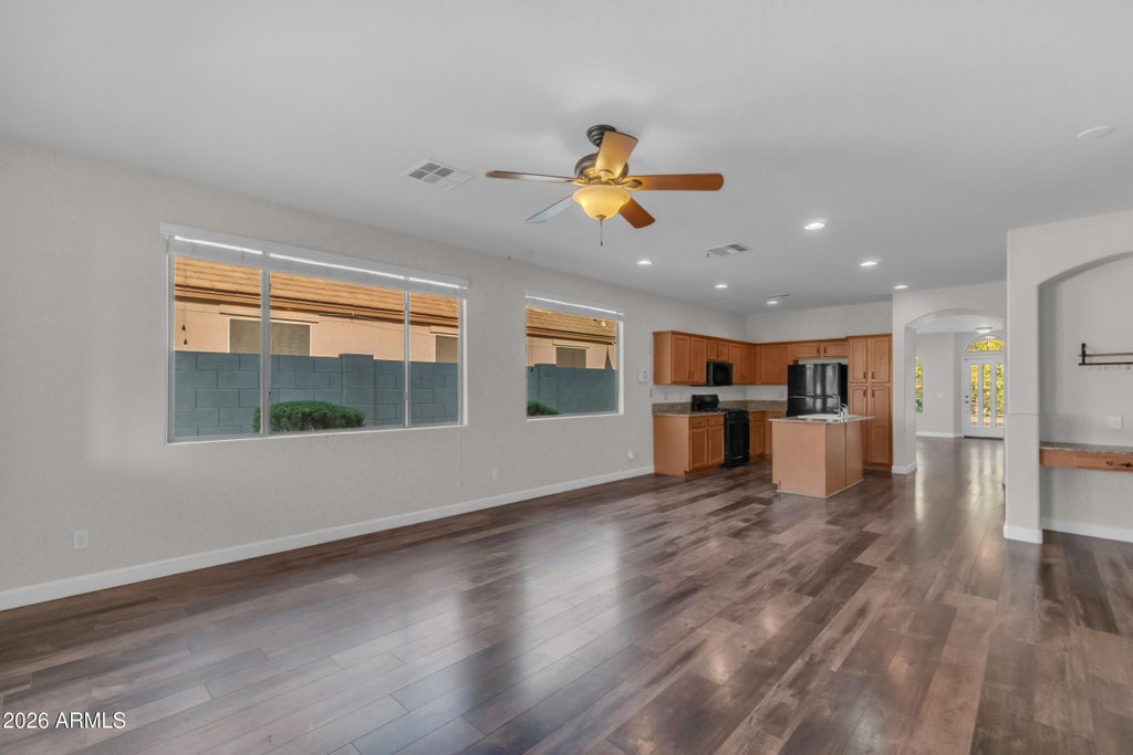 Photo of 18420 W La Mirada Drive, Goodyear, AZ 85338 (MLS # 7082985)