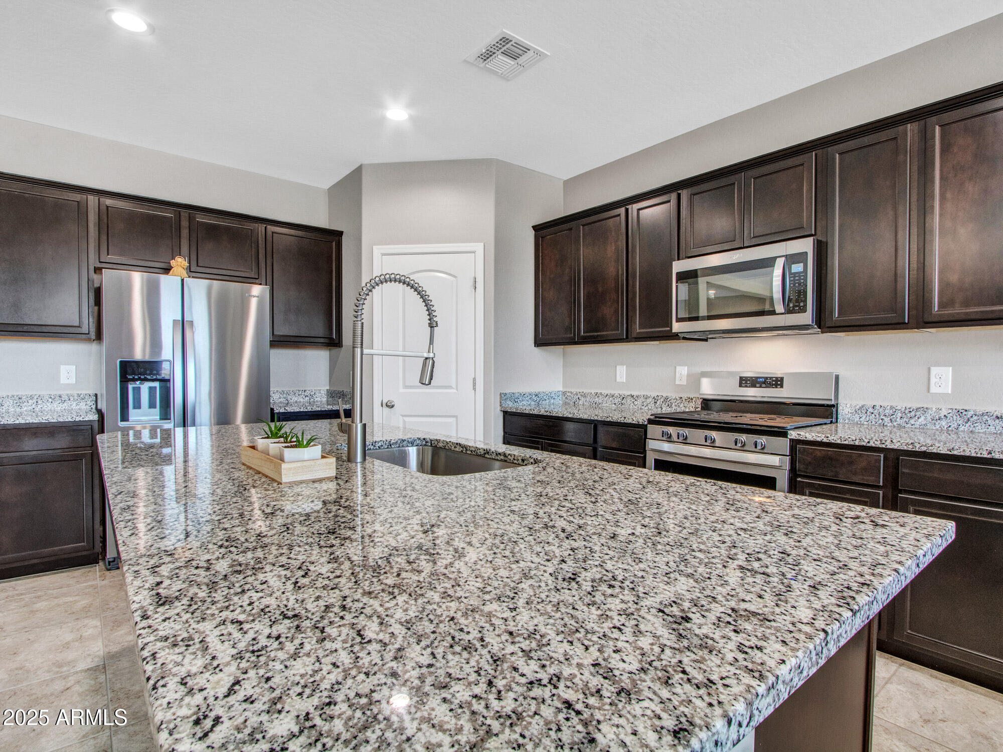 Buckeye, Arizona 85396, United States, 4 Bedrooms Bedrooms, ,3 BathroomsBathrooms,Residential,Active,107160