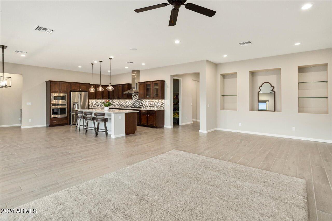 3273 PROSPECTOR Way