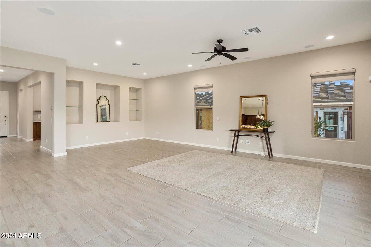 3273 PROSPECTOR Way