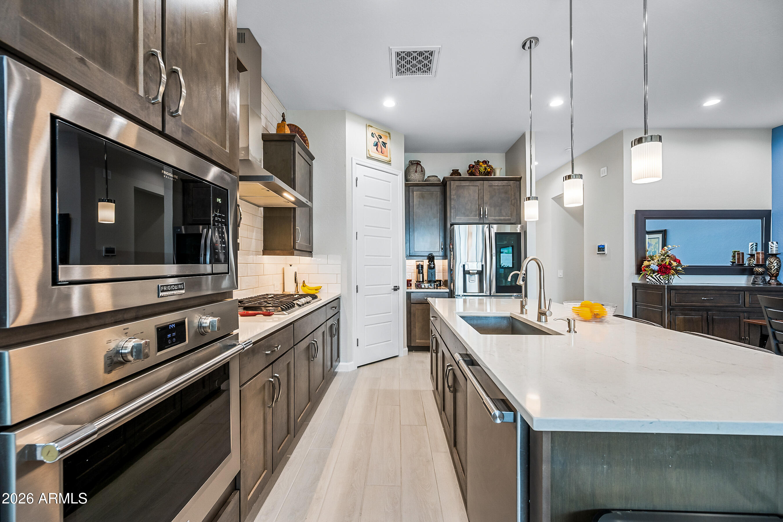 10544 W HARMONY Lane