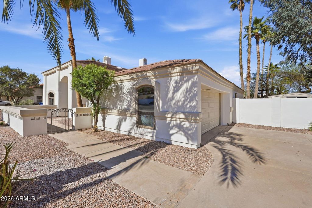 Photo of 14247 N 28th Street, Phoenix, AZ 85032 (MLS # 7001950)