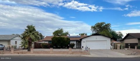 Single Family Residence in Glendale AZ 7327 47TH Avenue.jpg