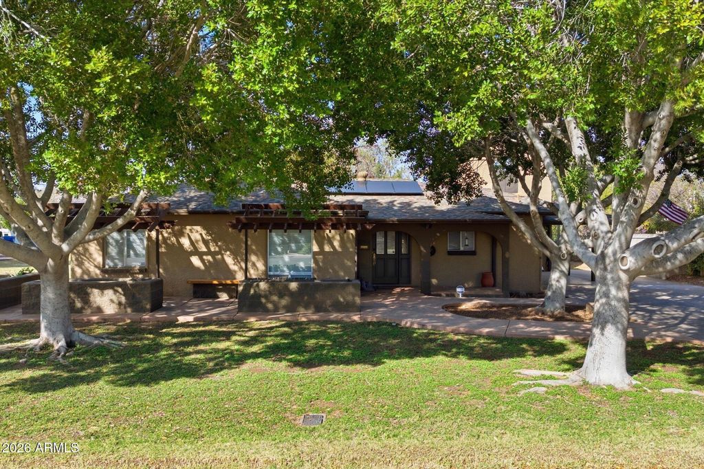 Photo of 216 E 15th Street, Tempe, AZ 85281 (MLS # 6989791)