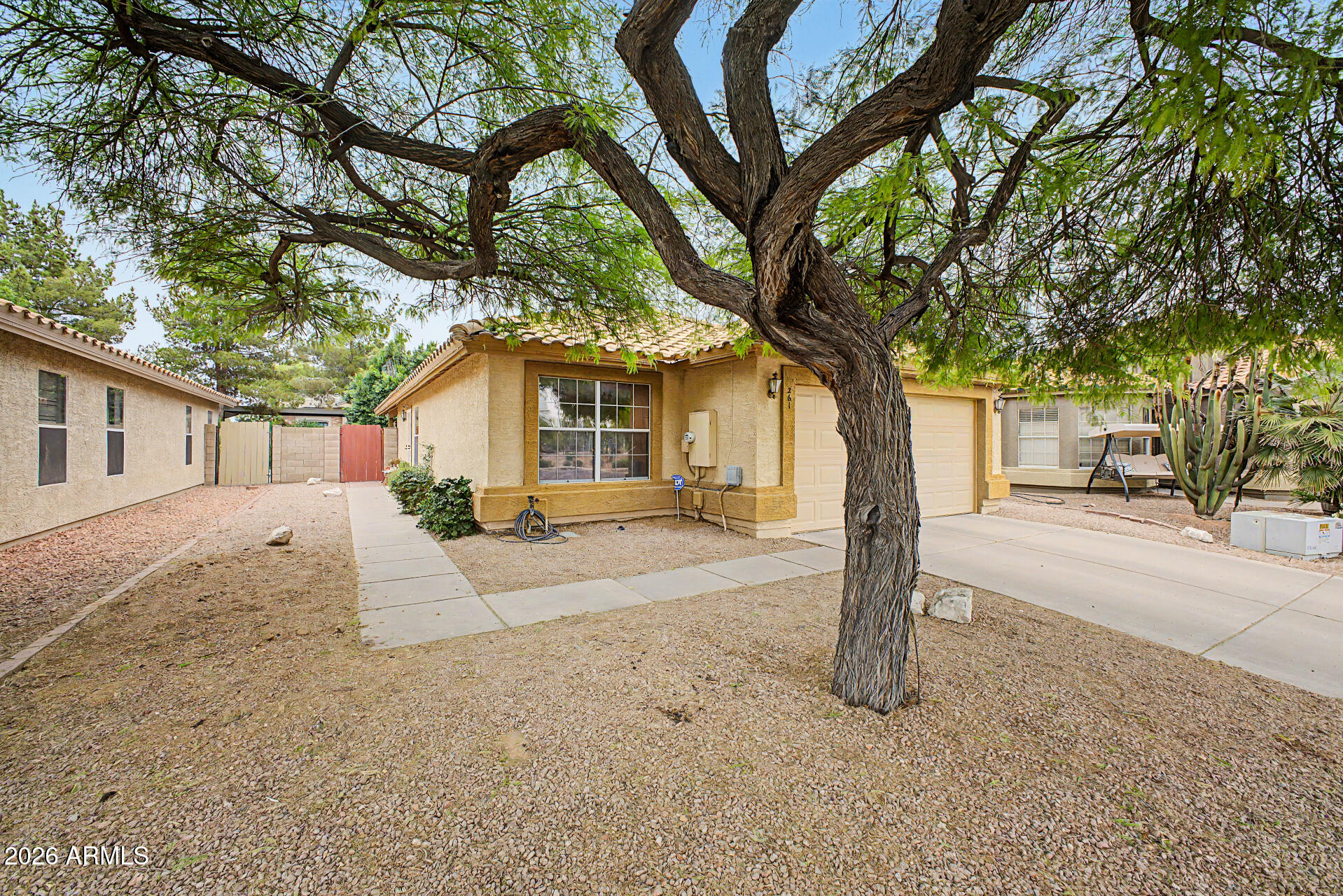 261 S CHIPPEWA Place