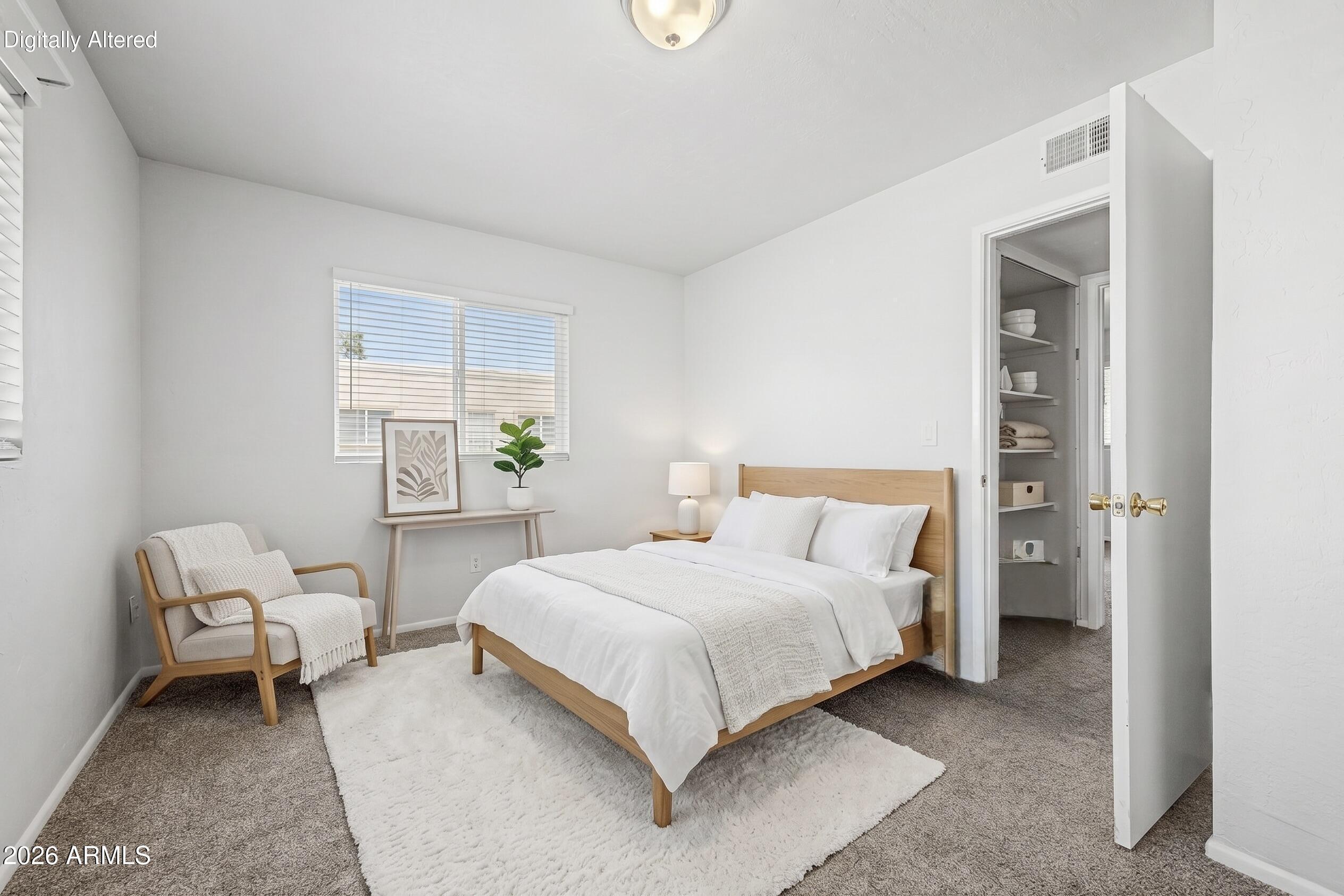 CASITA MARIE TOWNHOUSES - Residential