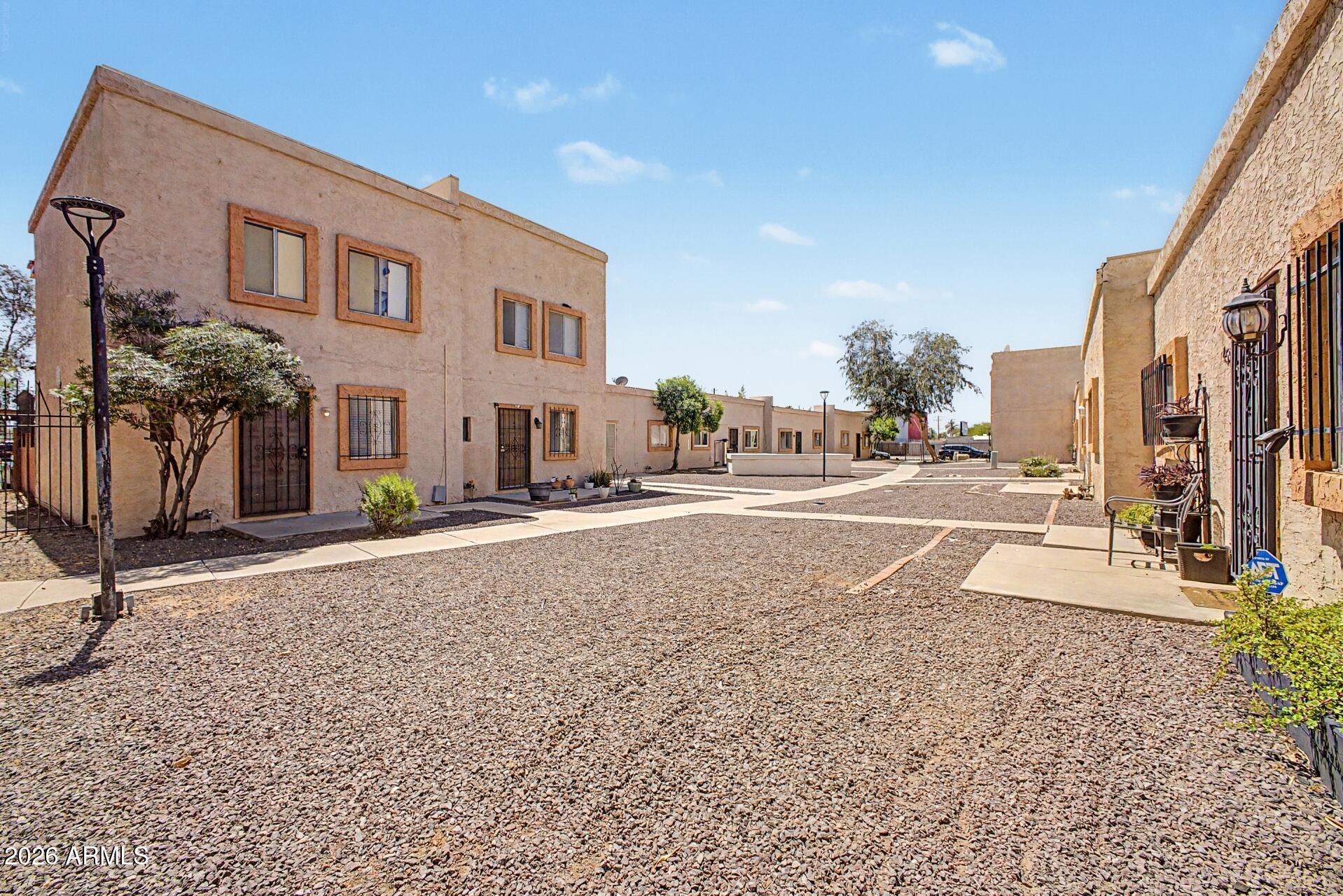 CASITA MARIE TOWNHOUSES - Residential