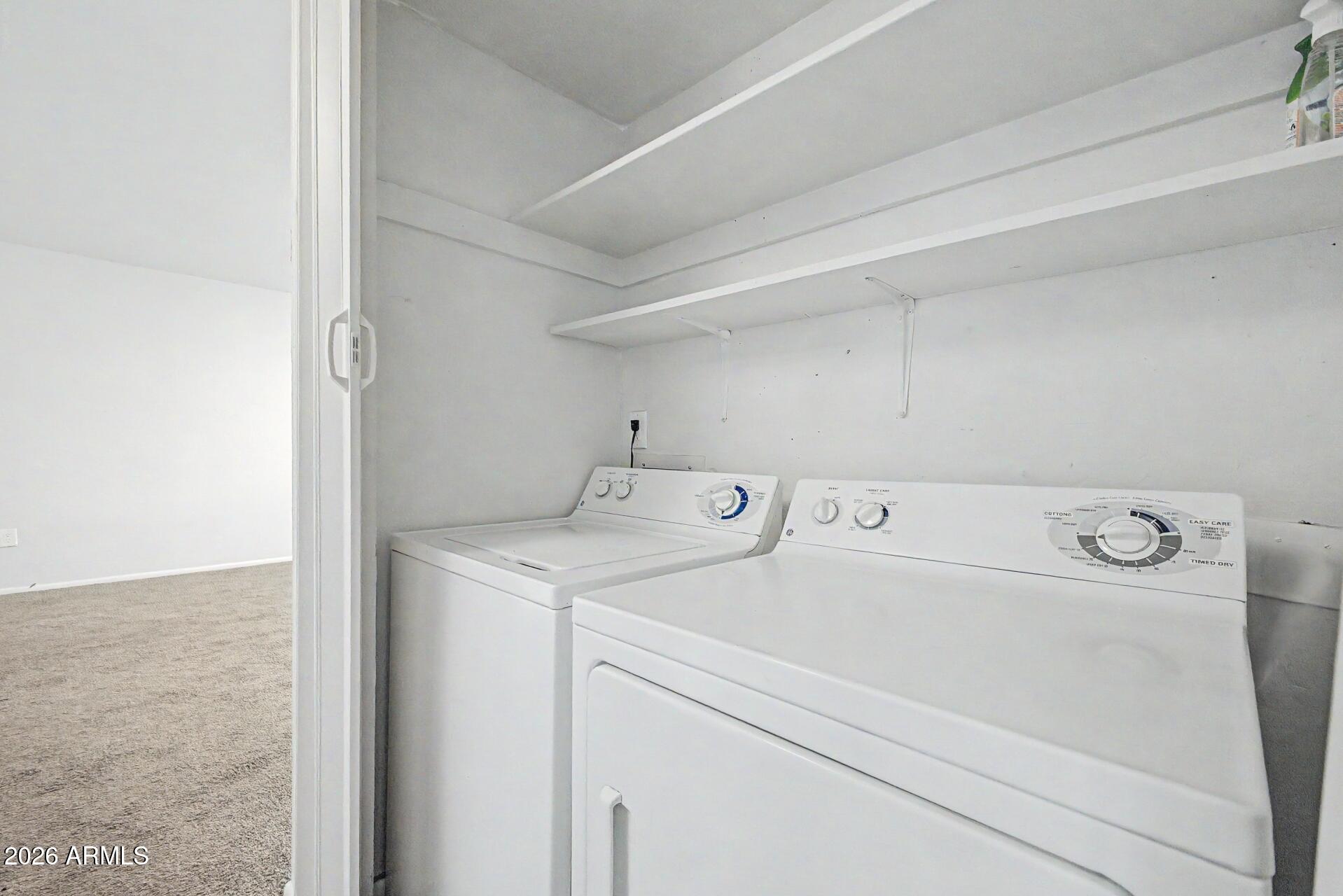 CASITA MARIE TOWNHOUSES - Residential