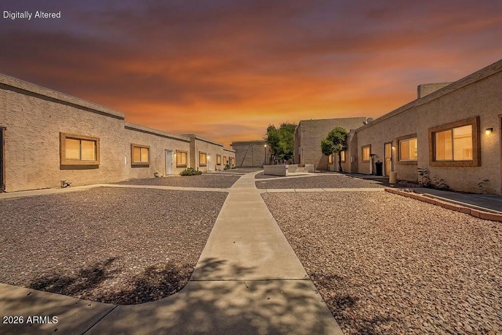 CASITA MARIE TOWNHOUSES - Residential