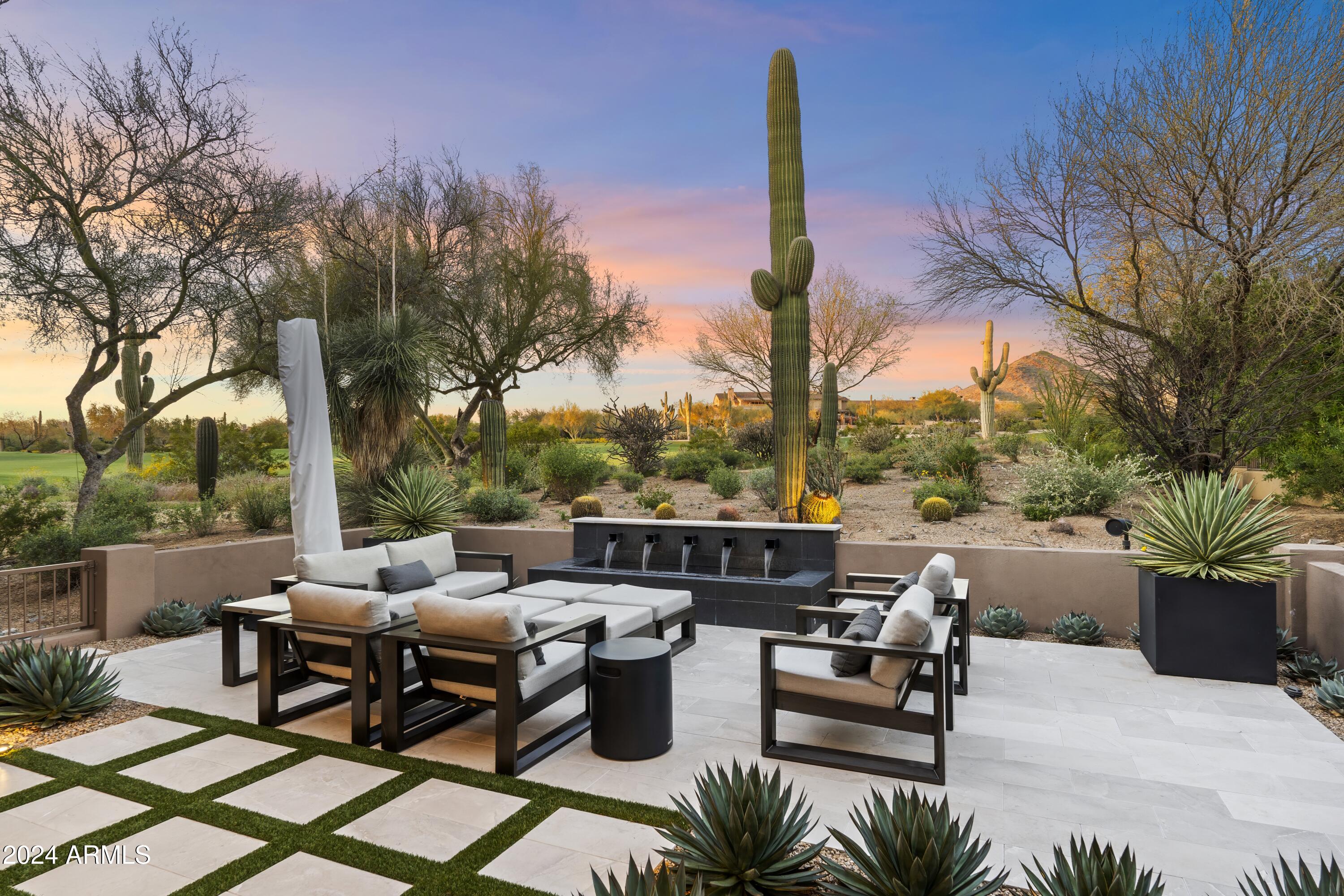 DC RANCH - Residential