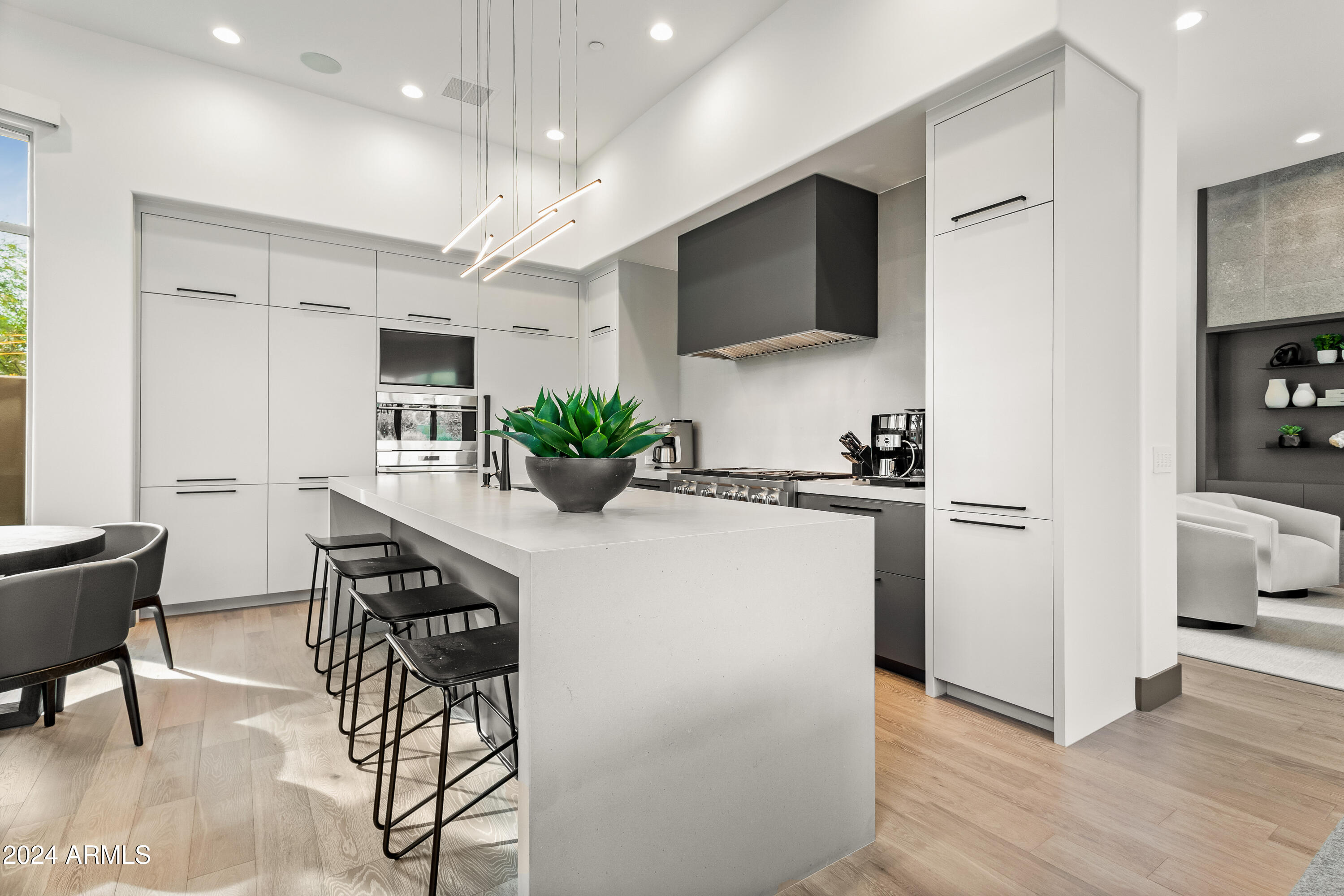 DC RANCH - Residential