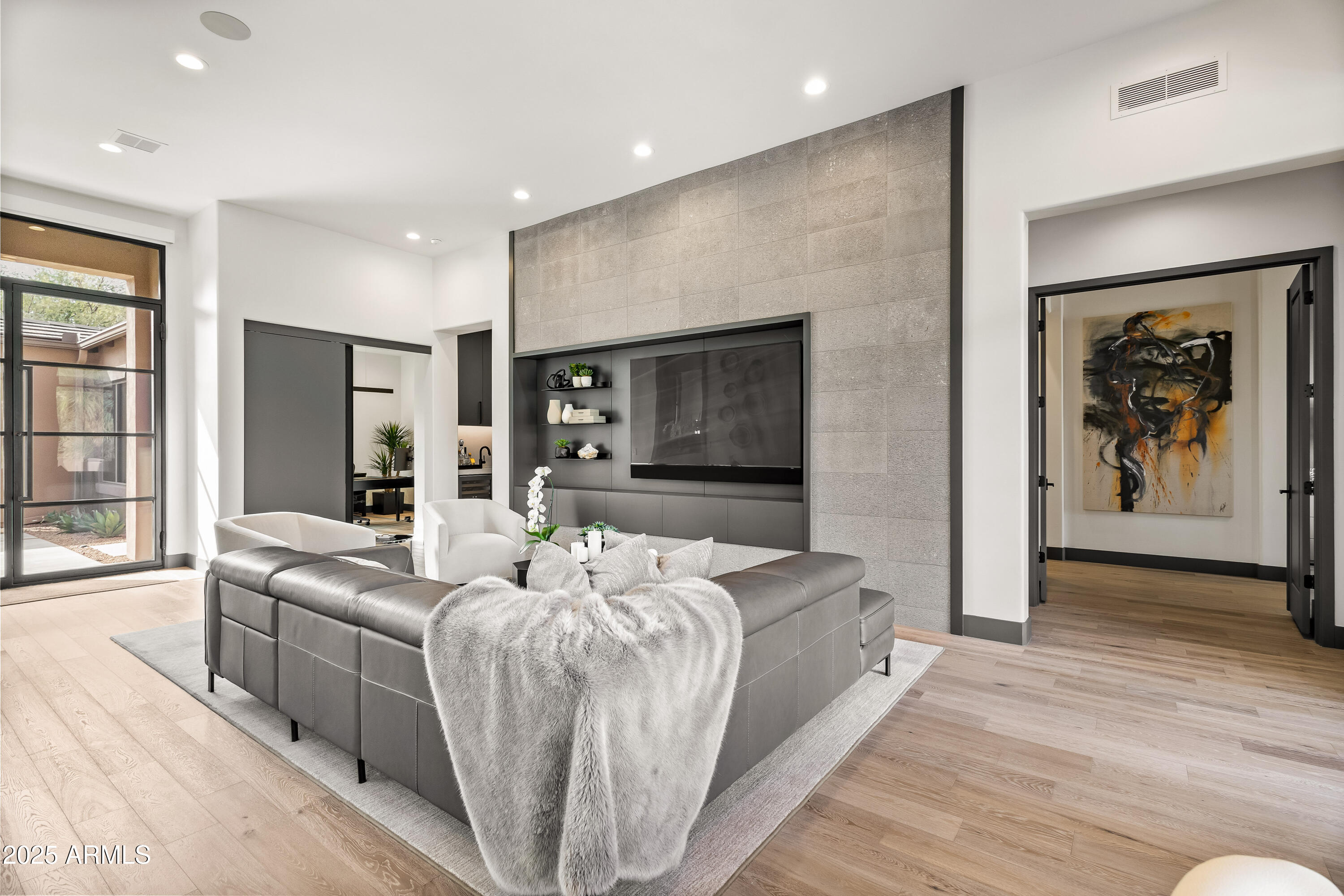 DC RANCH - Residential