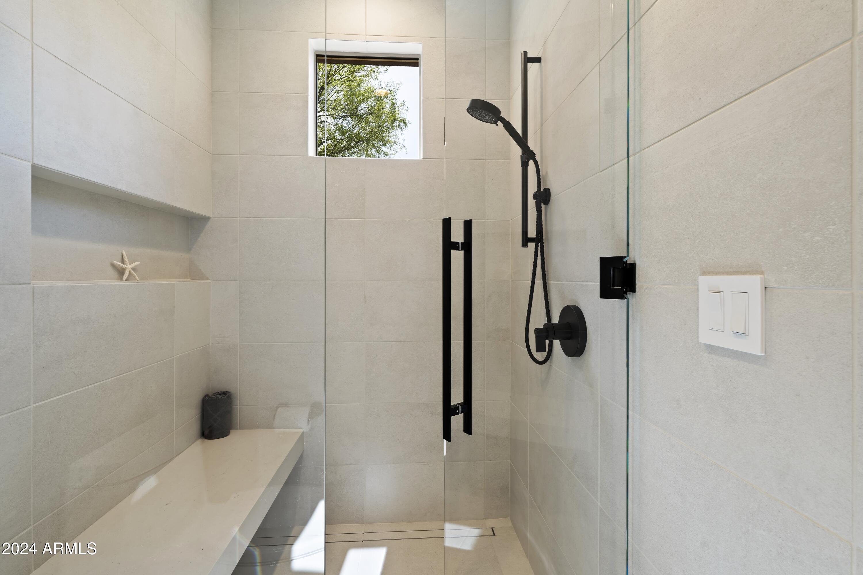 DC RANCH - Residential