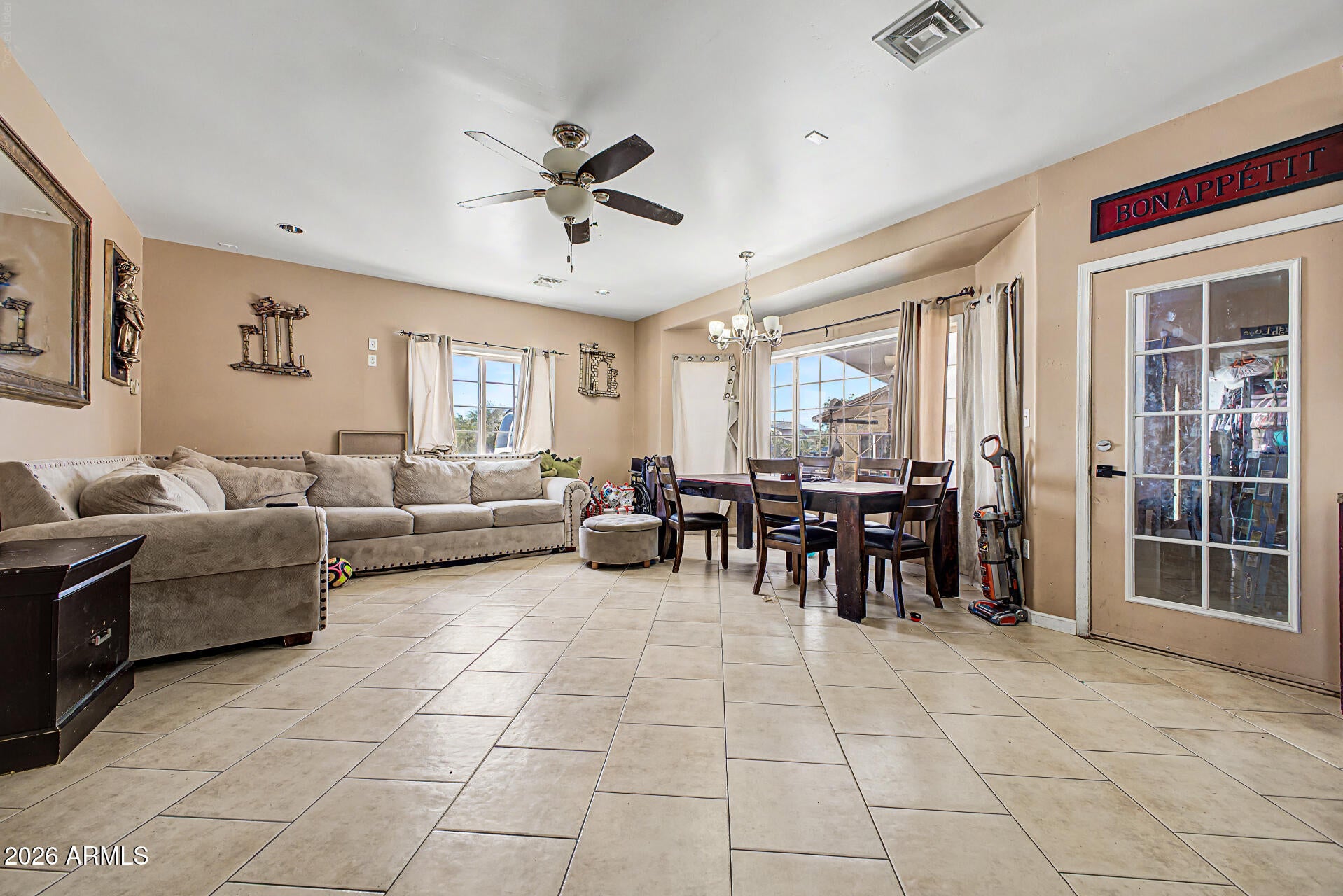 22642 E CARLA VISTA Drive