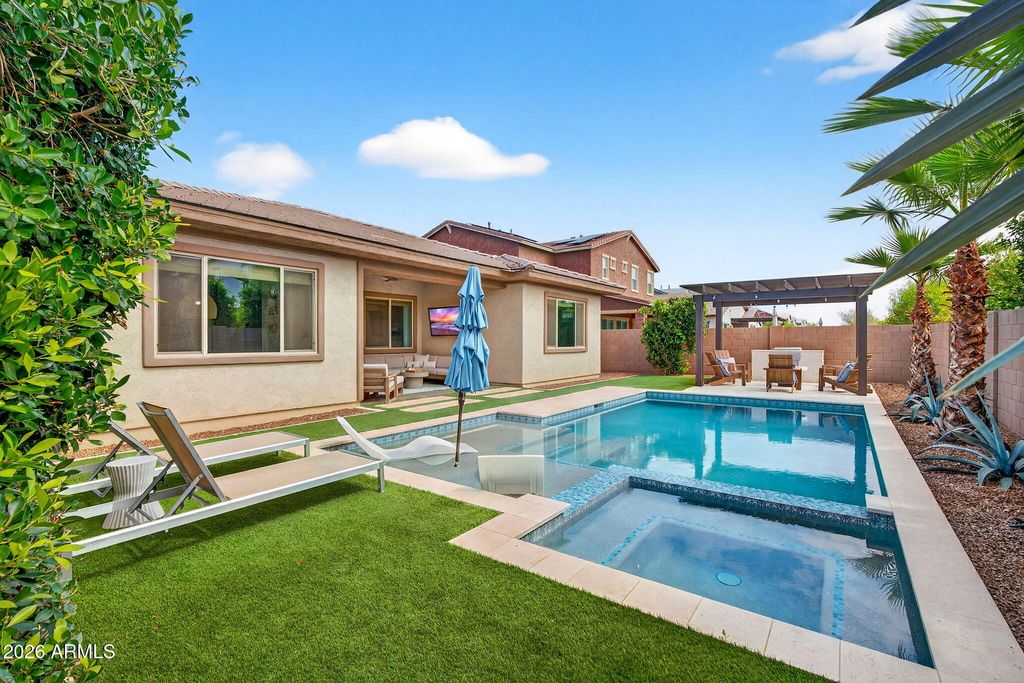 Photo of 3835 E Austin Drive, Gilbert, AZ 85296 (MLS # 6997451)