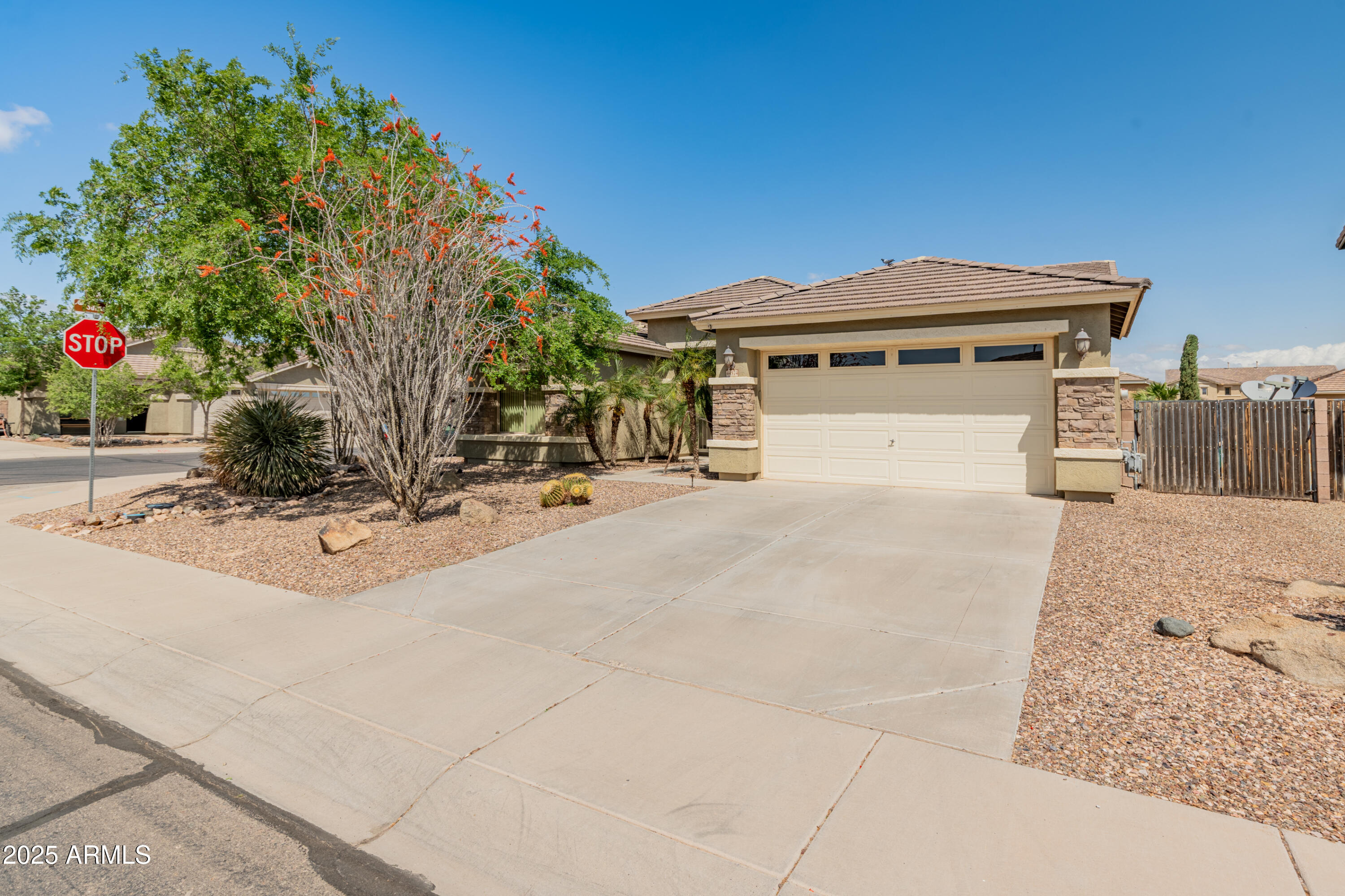 44574 W HIGH DESERT Trail