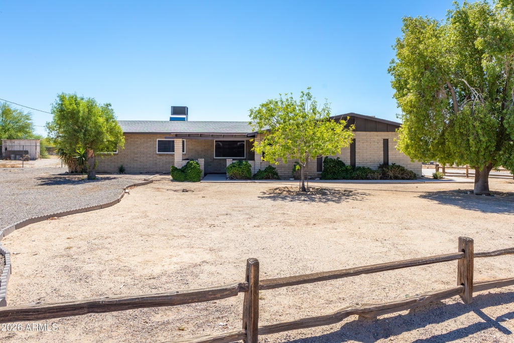Photo of 1905 N 200th Avenue, Buckeye, AZ 85396 (MLS # 7040173)